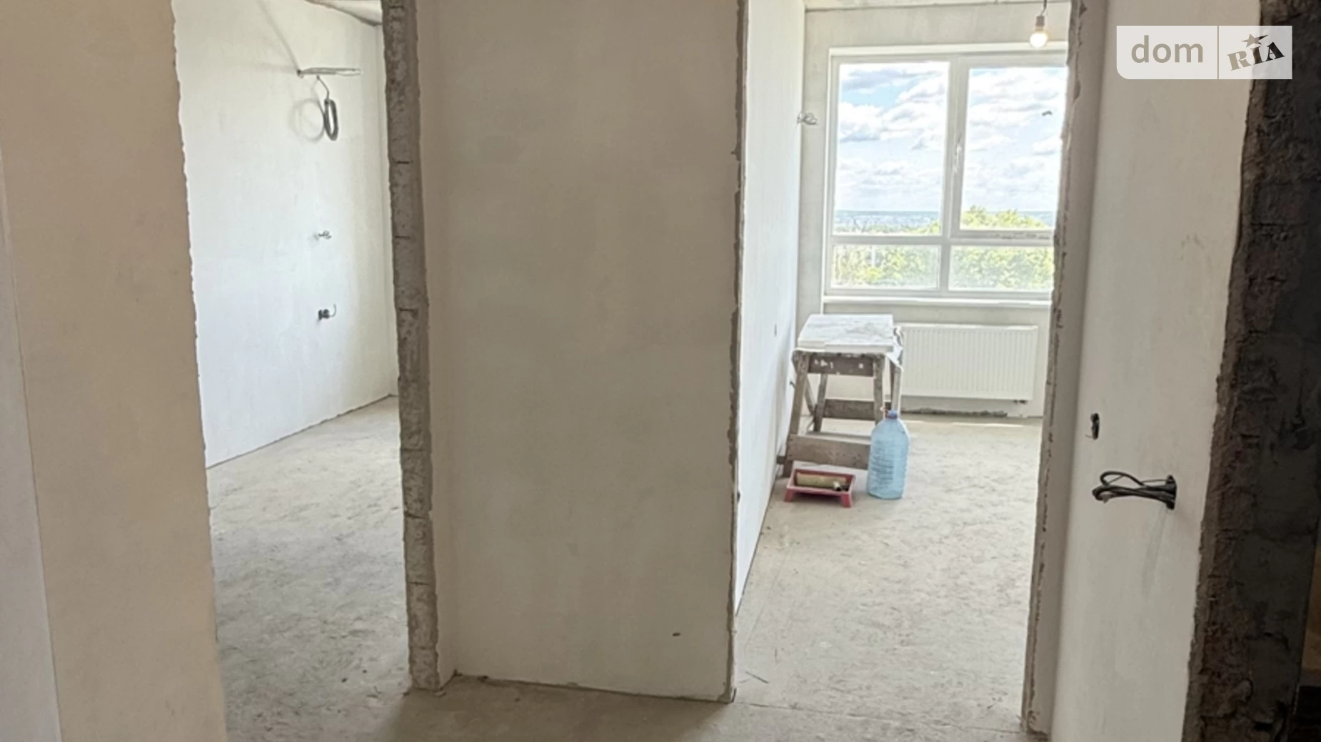 Продается 1-комнатная квартира 35 кв. м в Гостомеле, цена: 30000 $ - фото 3