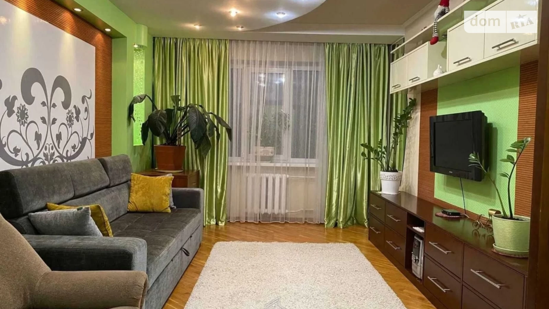 Продается 3-комнатная квартира 70.6 кв. м в Киеве, ул. Рональда Рейгана(Теодора Драйзера), 10 - фото 2