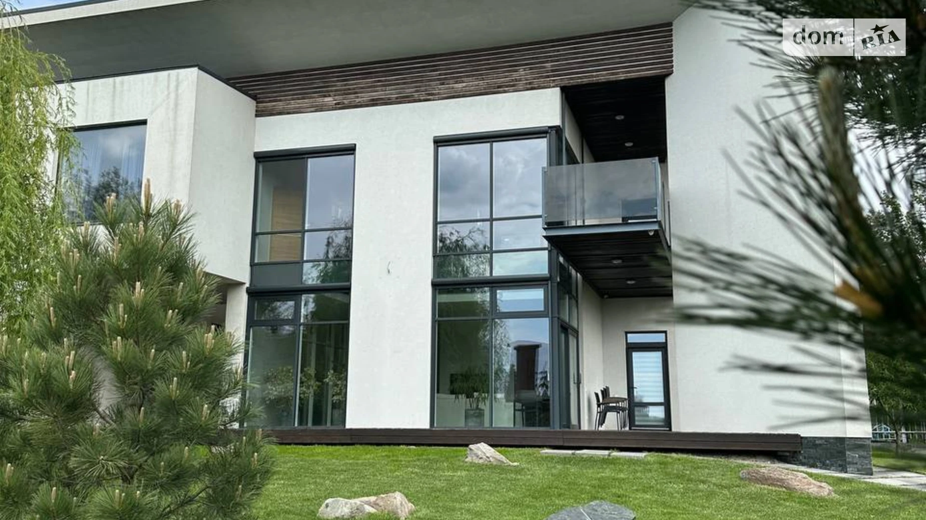Продается дом на 2 этажа 465 кв. м с участком, цена: 450000 $ - фото 2
