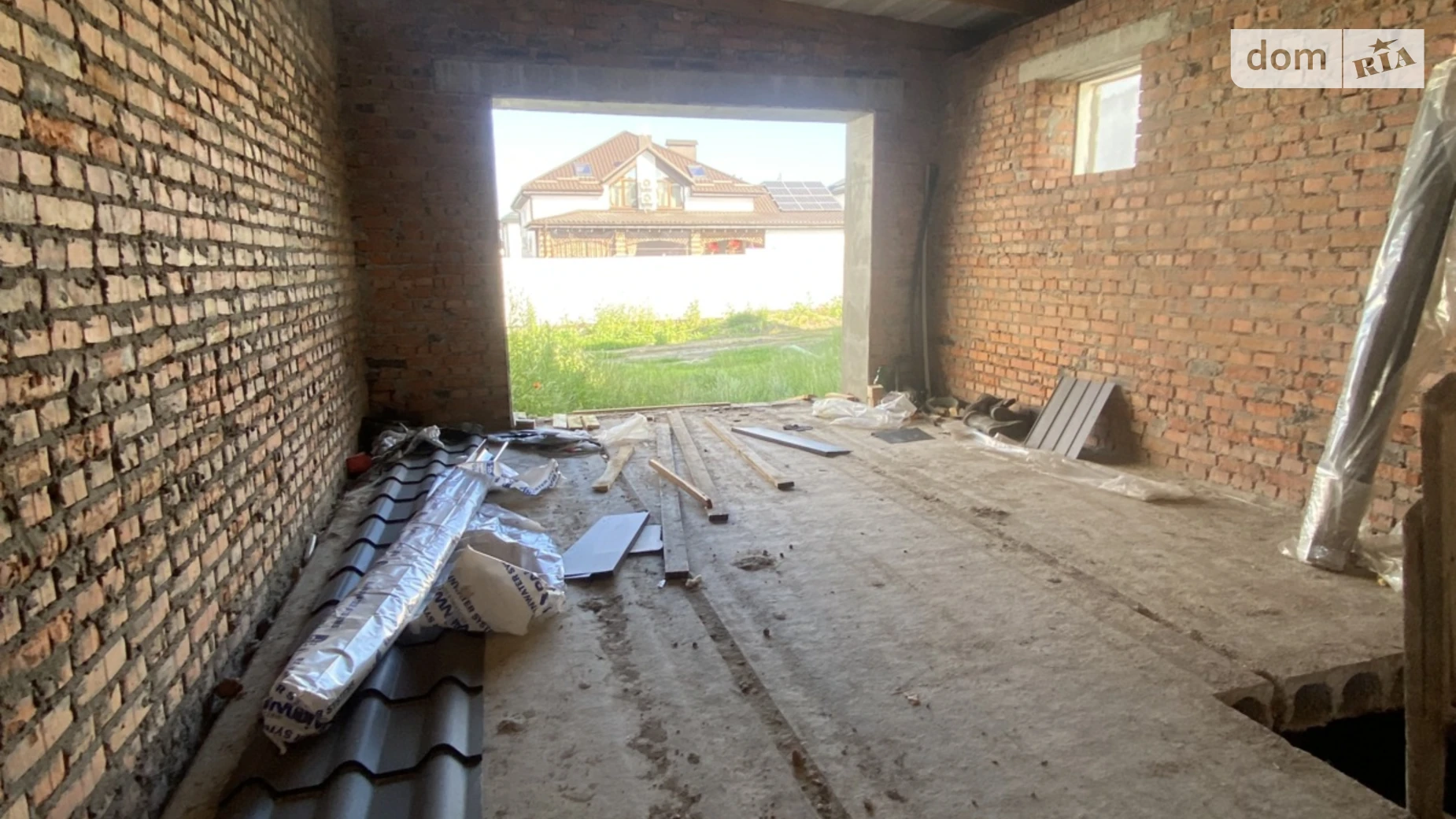 Продается дом на 2 этажа 200 кв. м с балконом, цена: 120000 $ - фото 2