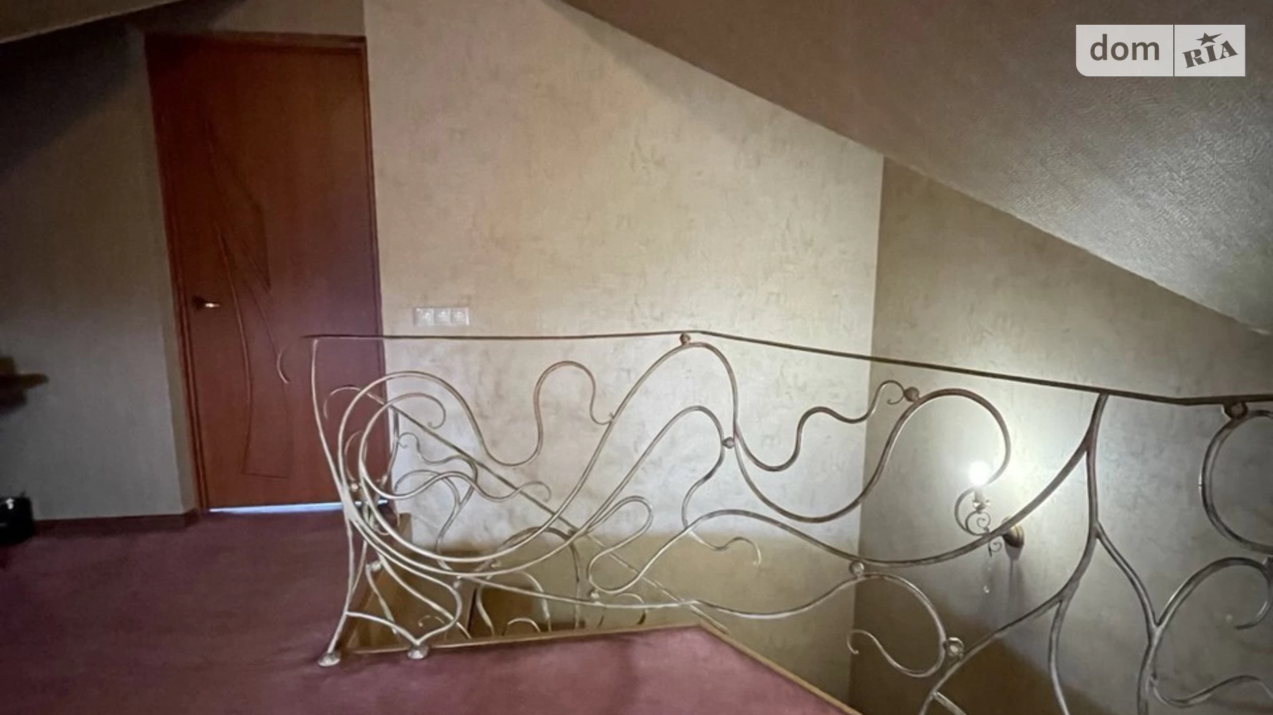 Продается дом на 3 этажа 299 кв. м с беседкой, цена: 397000 $ - фото 4