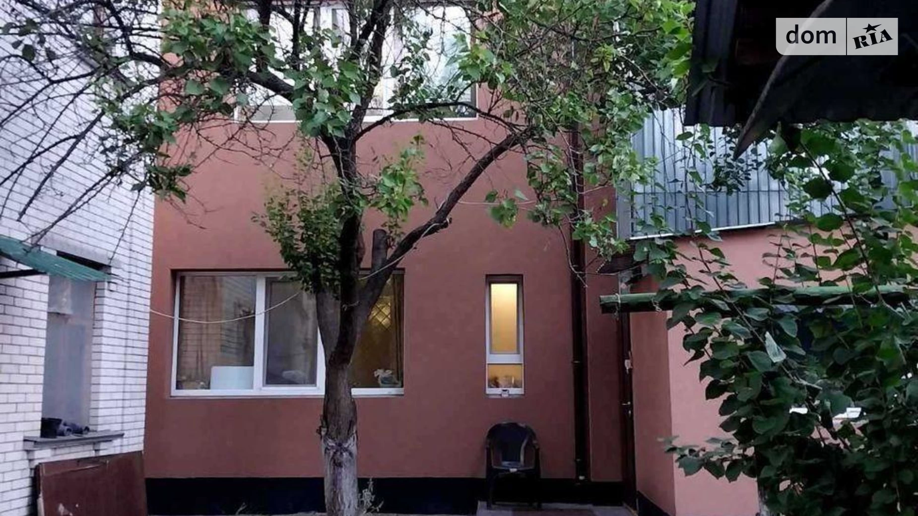 Продается дом на 2 этажа 300 кв. м с беседкой, цена: 344000 $ - фото 2