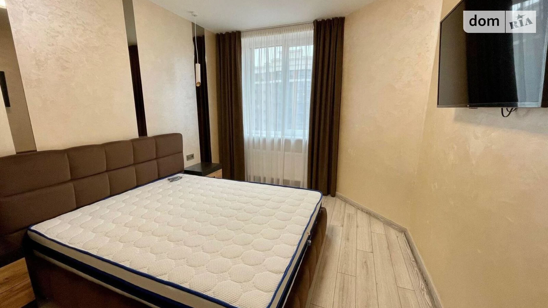 Продається 1-кімнатна квартира 38 кв. м у Новосілках, вул. Миру, 1 - фото 4