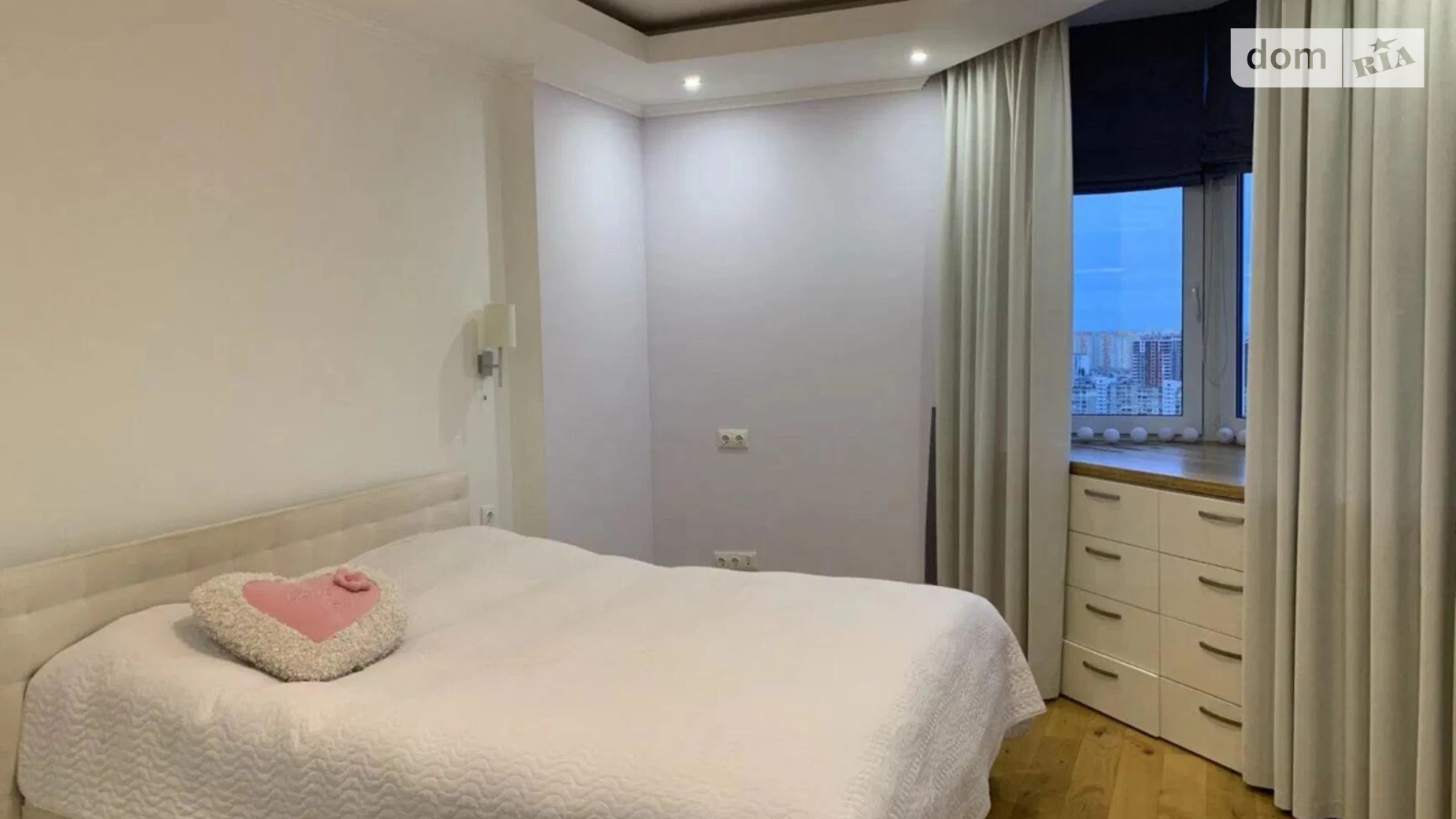 Продается 2-комнатная квартира 87 кв. м в Киеве, ул. Перемышльская(Краснопольская), 2Г - фото 3