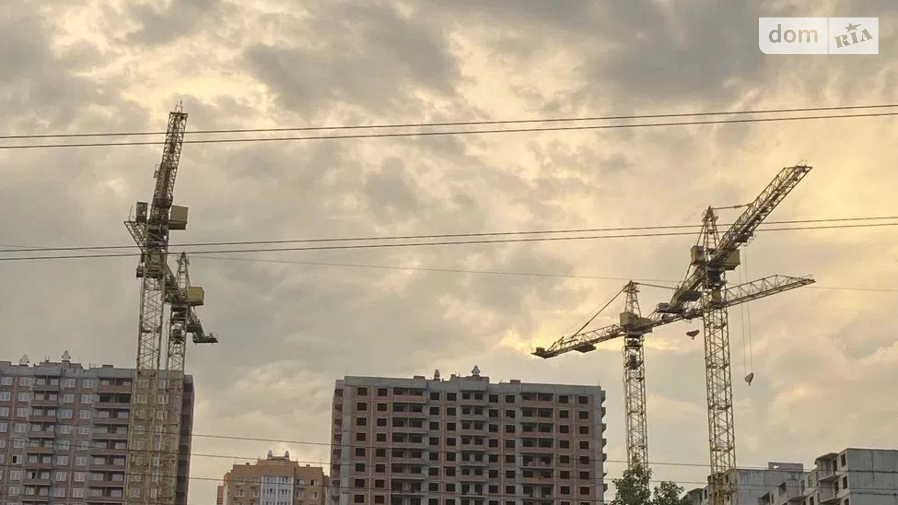 Продается 1-комнатная квартира 49 кв. м в Киеве, ул. Чавдар Елизаветы, 21 - фото 3