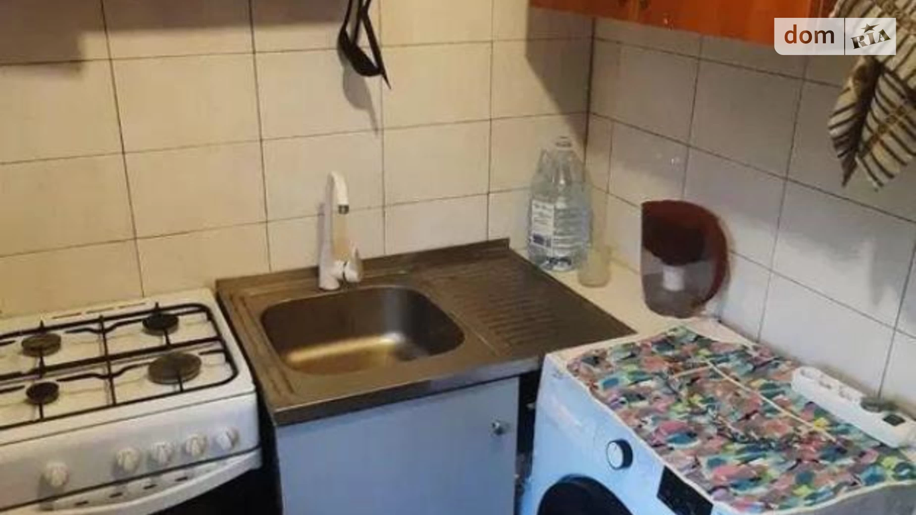 Продается 1-комнатная квартира 20 кв. м в Киеве, ул. Дубровицкая, 3 - фото 2