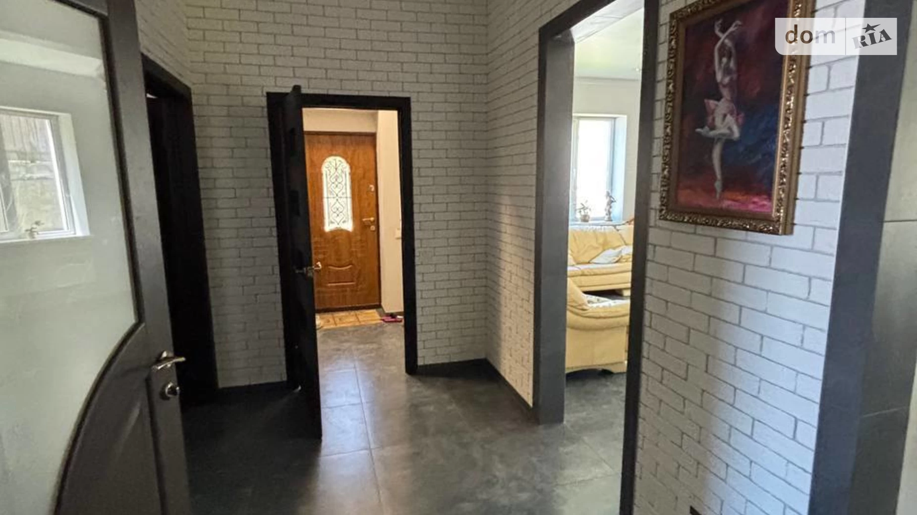 Продается дом на 2 этажа 135.8 кв. м с участком, цена: 135000 $ - фото 2