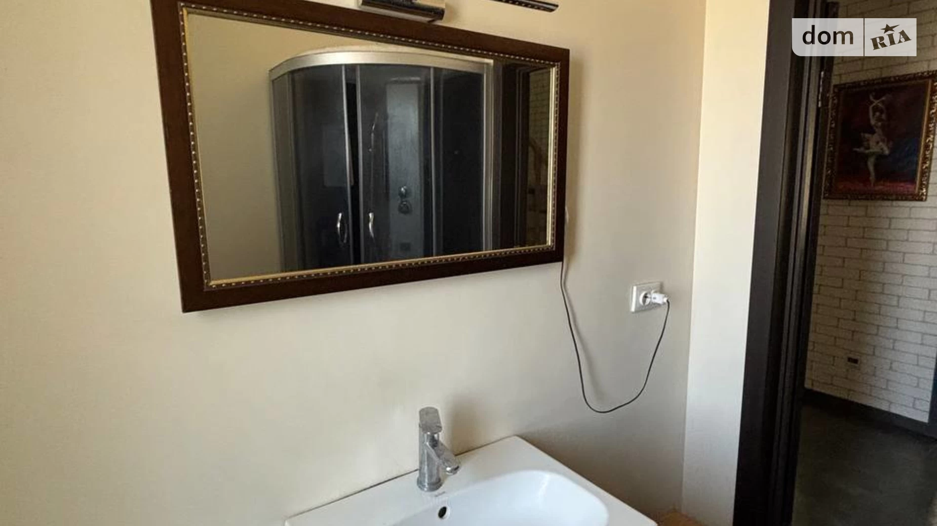 Продается дом на 2 этажа 135.8 кв. м с участком, цена: 135000 $ - фото 3