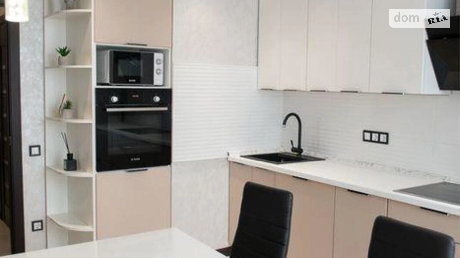 Продается 2-комнатная квартира 59.6 кв. м в Киеве, ул. Драгоманова, 10 - фото 2