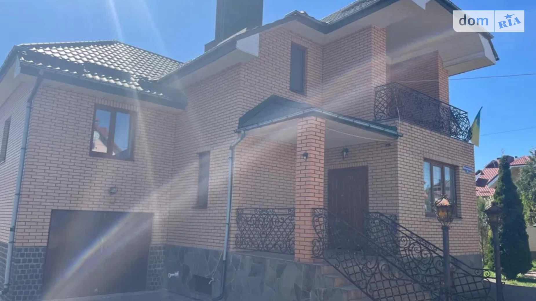 Продается дом на 2 этажа 271.5 кв. м с садом, цена: 299000 $ - фото 2