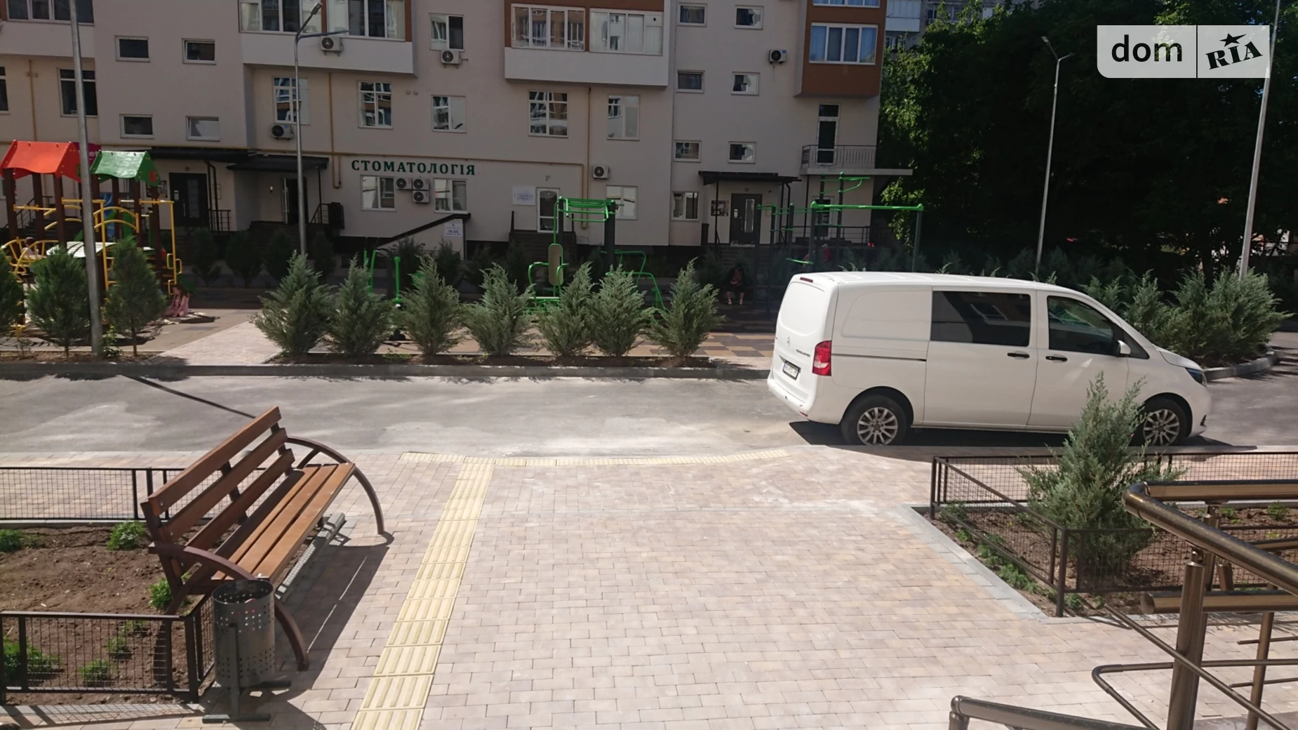 Продается 4-комнатная квартира 133 кв. м в Виннице, просп. Юности, 16Г - фото 2