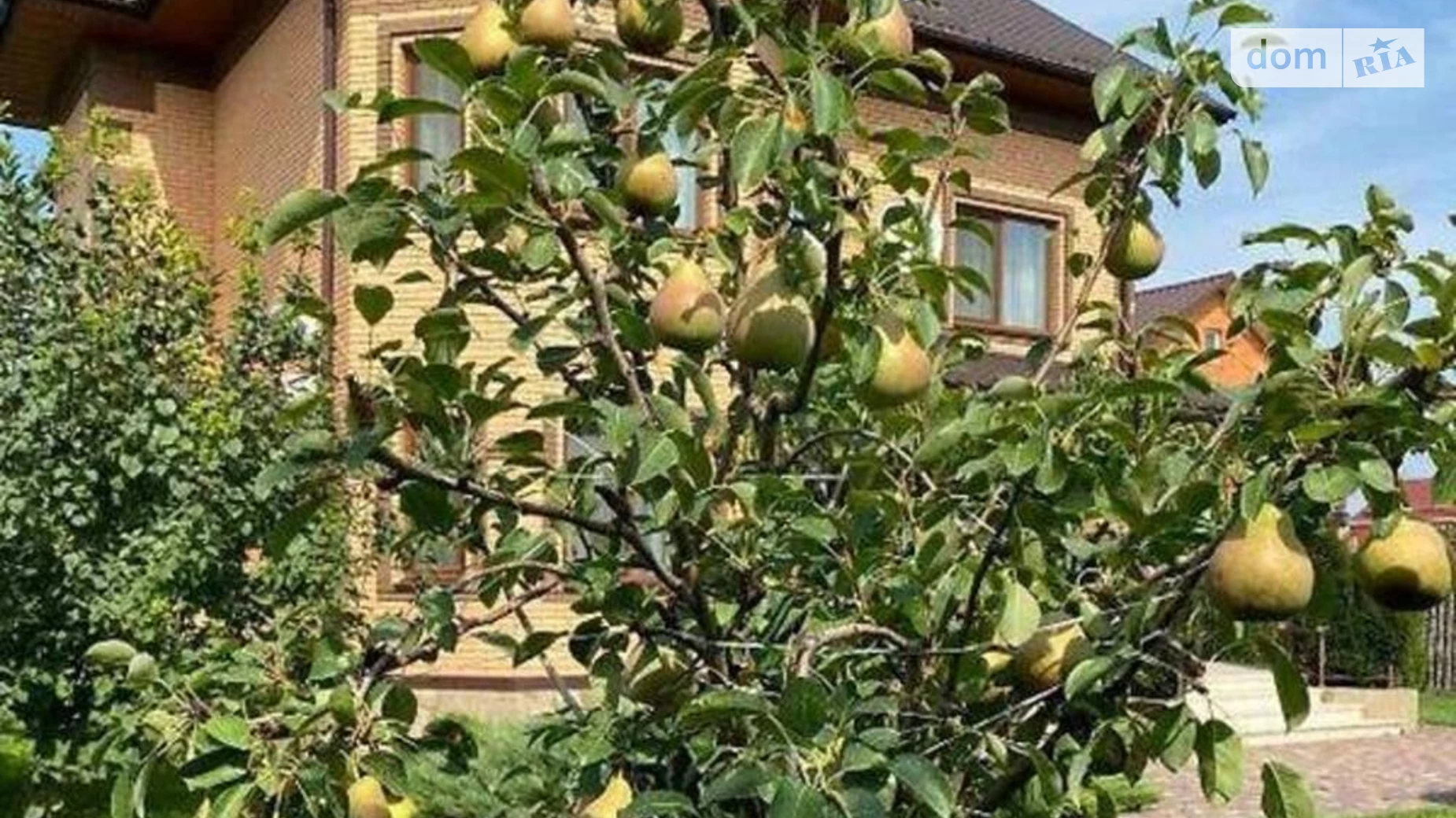 Продается дом на 3 этажа 350 кв. м с камином, цена: 285000 $ - фото 2