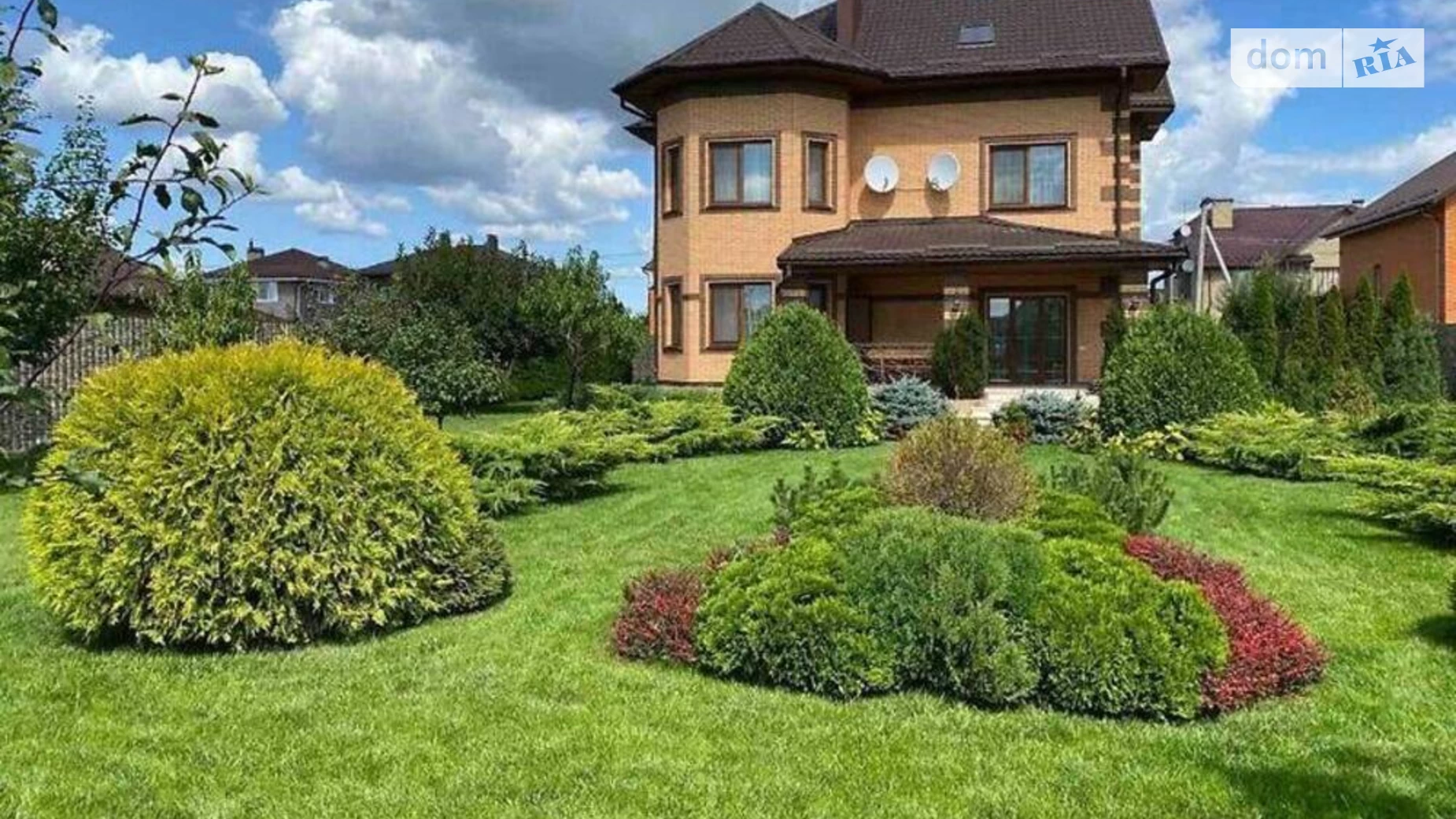 Продается дом на 3 этажа 350 кв. м с камином, цена: 285000 $ - фото 4