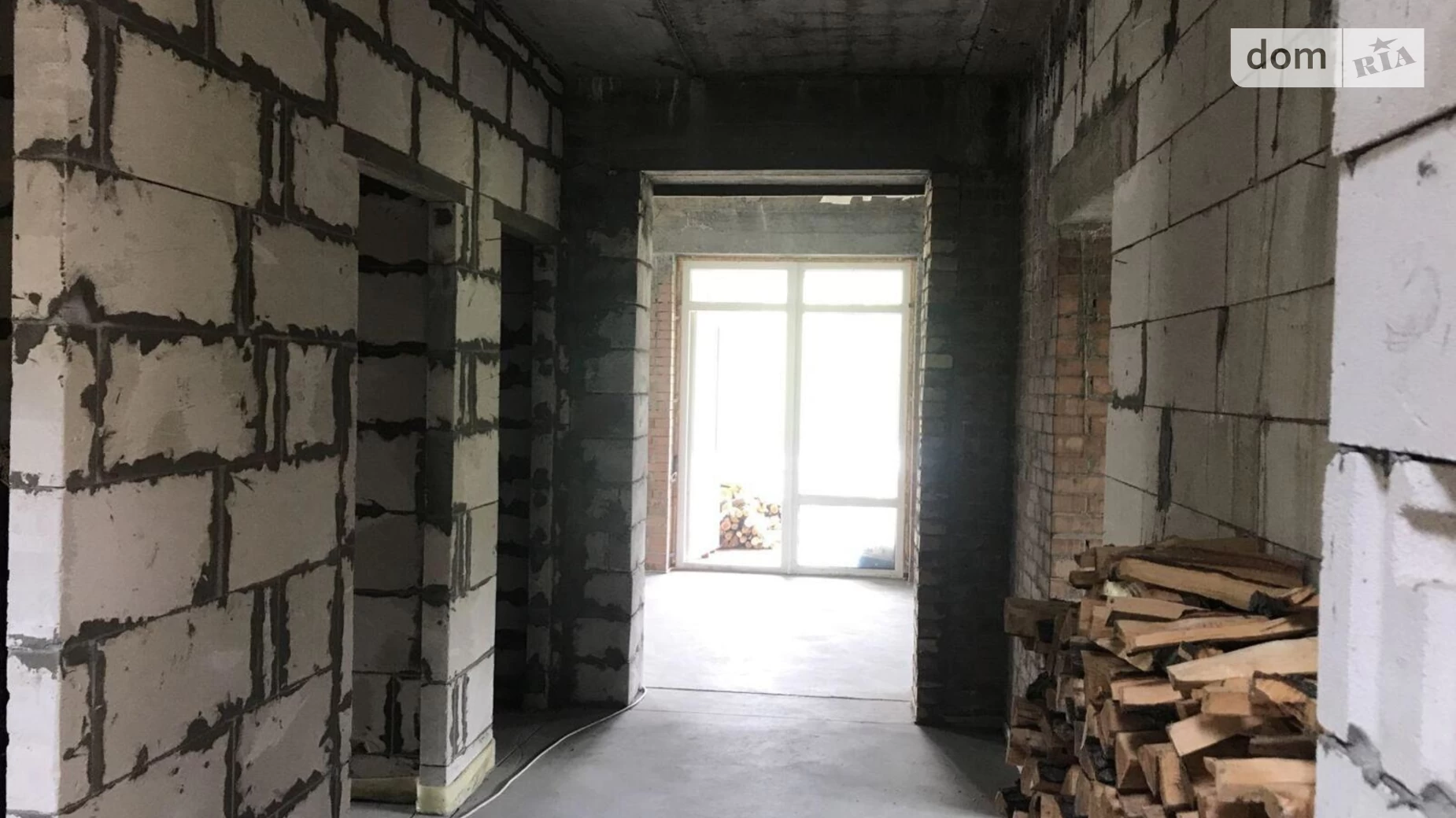 Продается дом на 2 этажа 247 кв. м с мебелью, цена: 460000 $ - фото 4