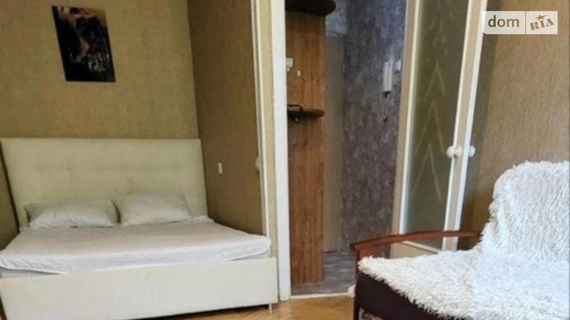 Продается 1-комнатная квартира 29 кв. м в Киеве, ул. Златопольская, 3 - фото 2