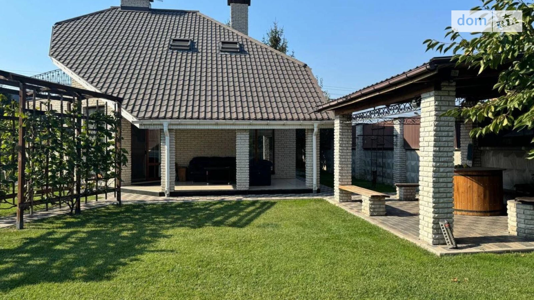 Продается дом на 3 этажа 215 кв. м с террасой, цена: 550000 $ - фото 3