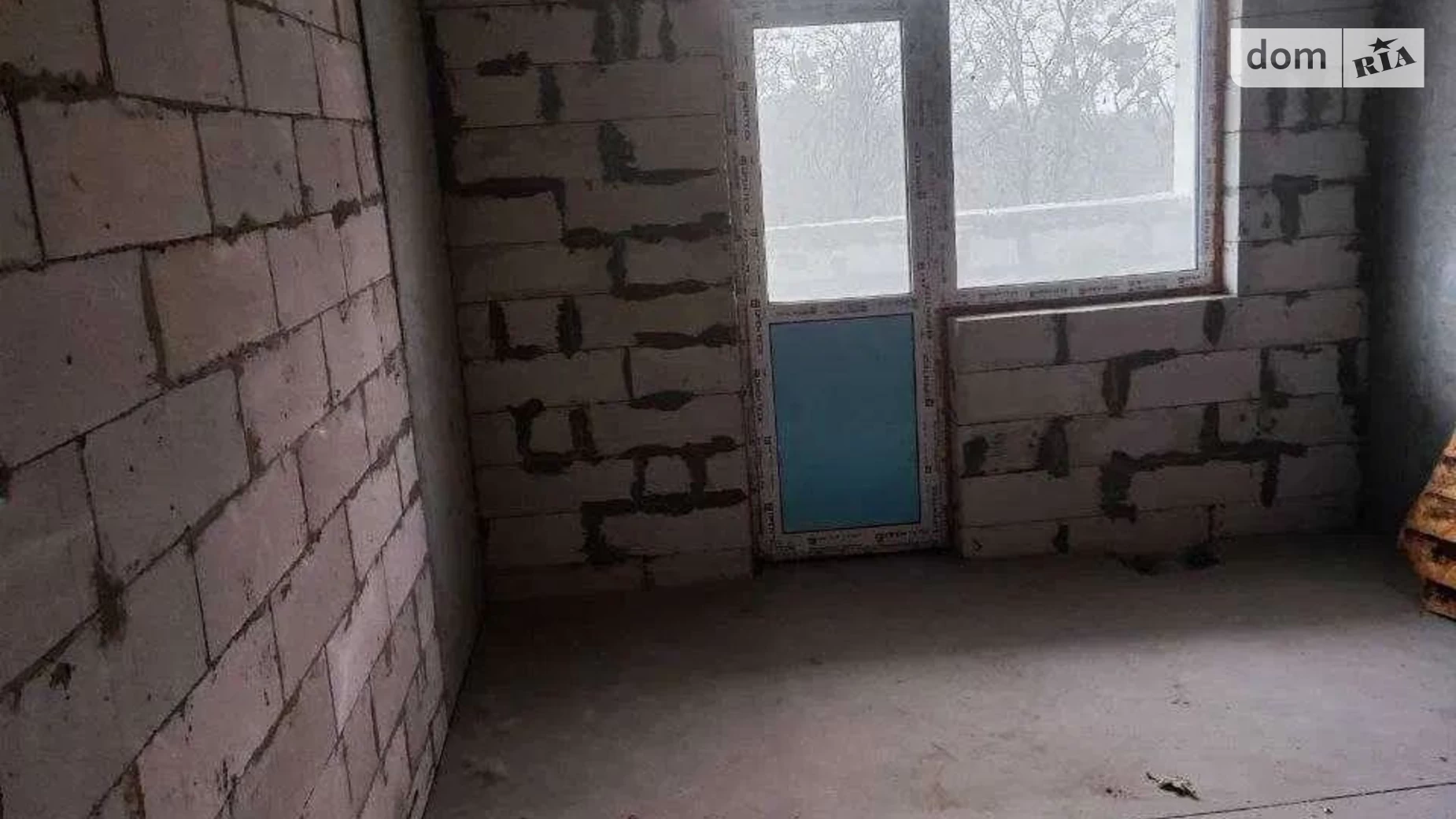 Продается 1-комнатная квартира 45 кв. м в Киеве, ул. Новоукраинская, 6 - фото 2
