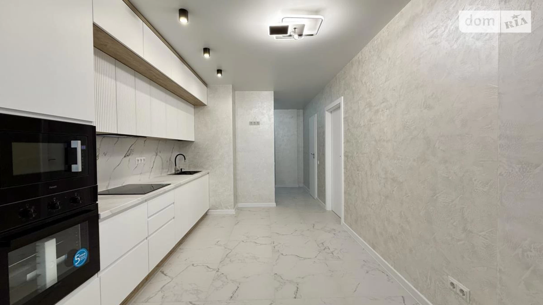 Продается 1-комнатная квартира 44 кв. м в Ивано-Франковске, цена: 60000 $ - фото 3