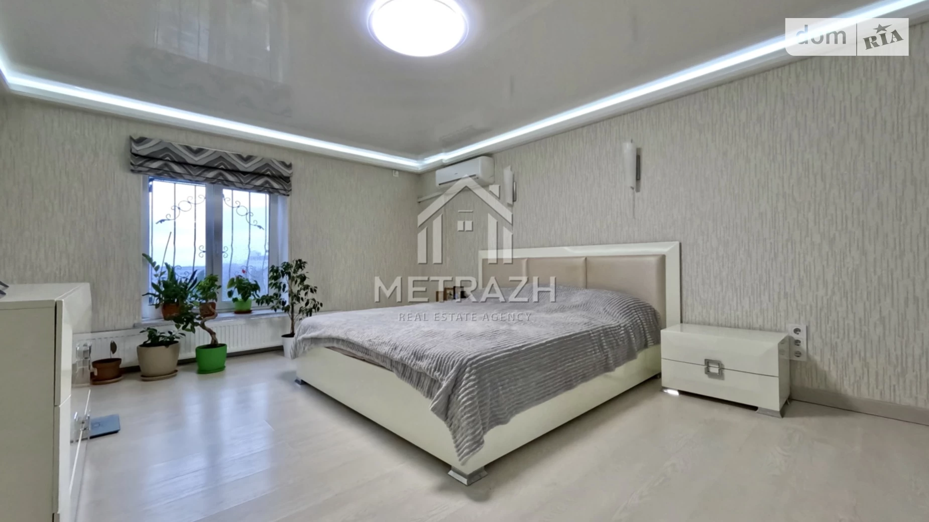 Продается 2-комнатная квартира 80 кв. м в Харькове, просп. Героев Харькова(Московский), 124/7 - фото 2