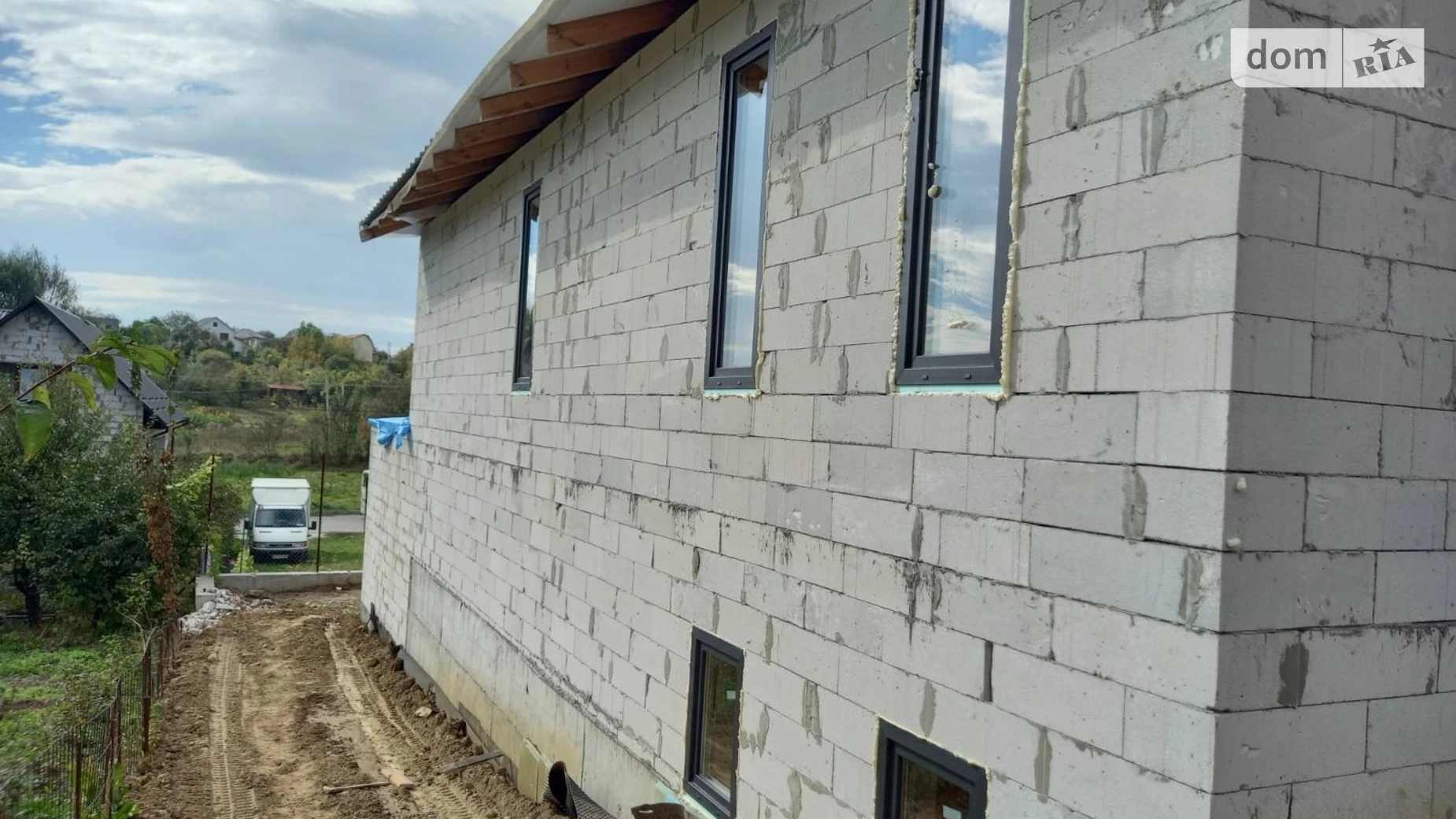 Продается дом на 2 этажа 173 кв. м с гаражом, цена: 65999 $ - фото 5