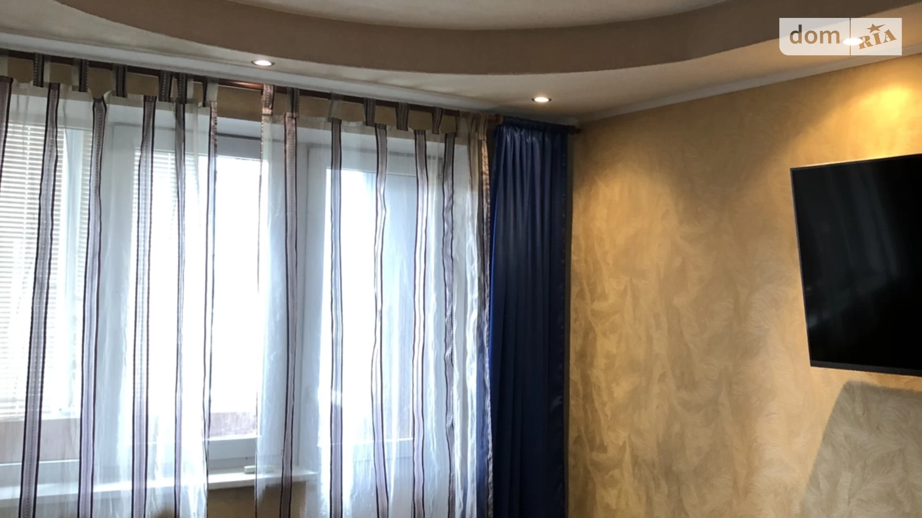 Продается 1-комнатная квартира 27.6 кв. м в Киеве, бул. Верховного Совета, 22Б - фото 3