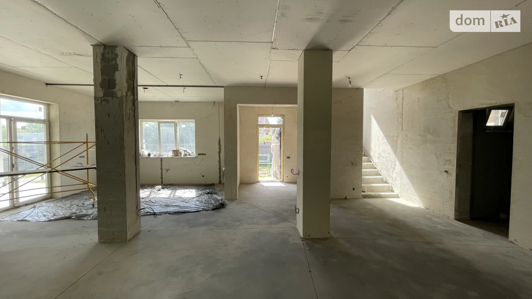 Продается дом на 2 этажа 168 кв. м с участком, цена: 168000 $ - фото 4