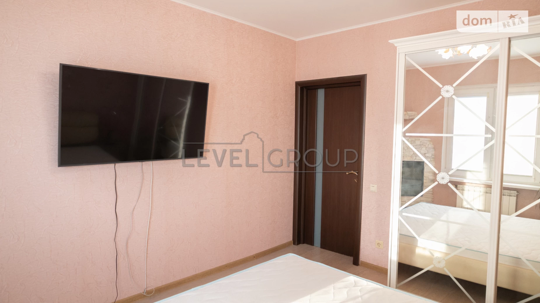 Продается 2-комнатная квартира 74.5 кв. м в Киеве, просп. Европейского Союза(Правды), 31А - фото 3