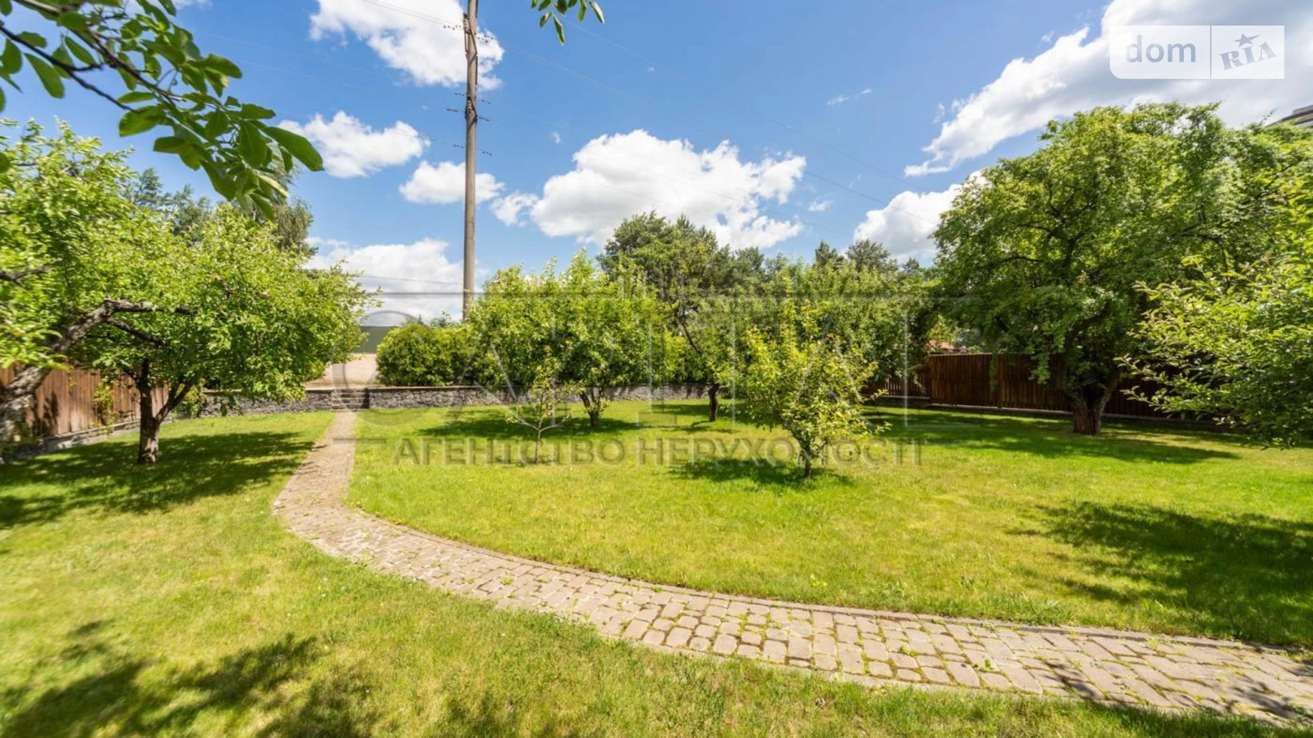 Продается дом на 2 этажа 330 кв. м с подвалом, цена: 320000 $ - фото 4