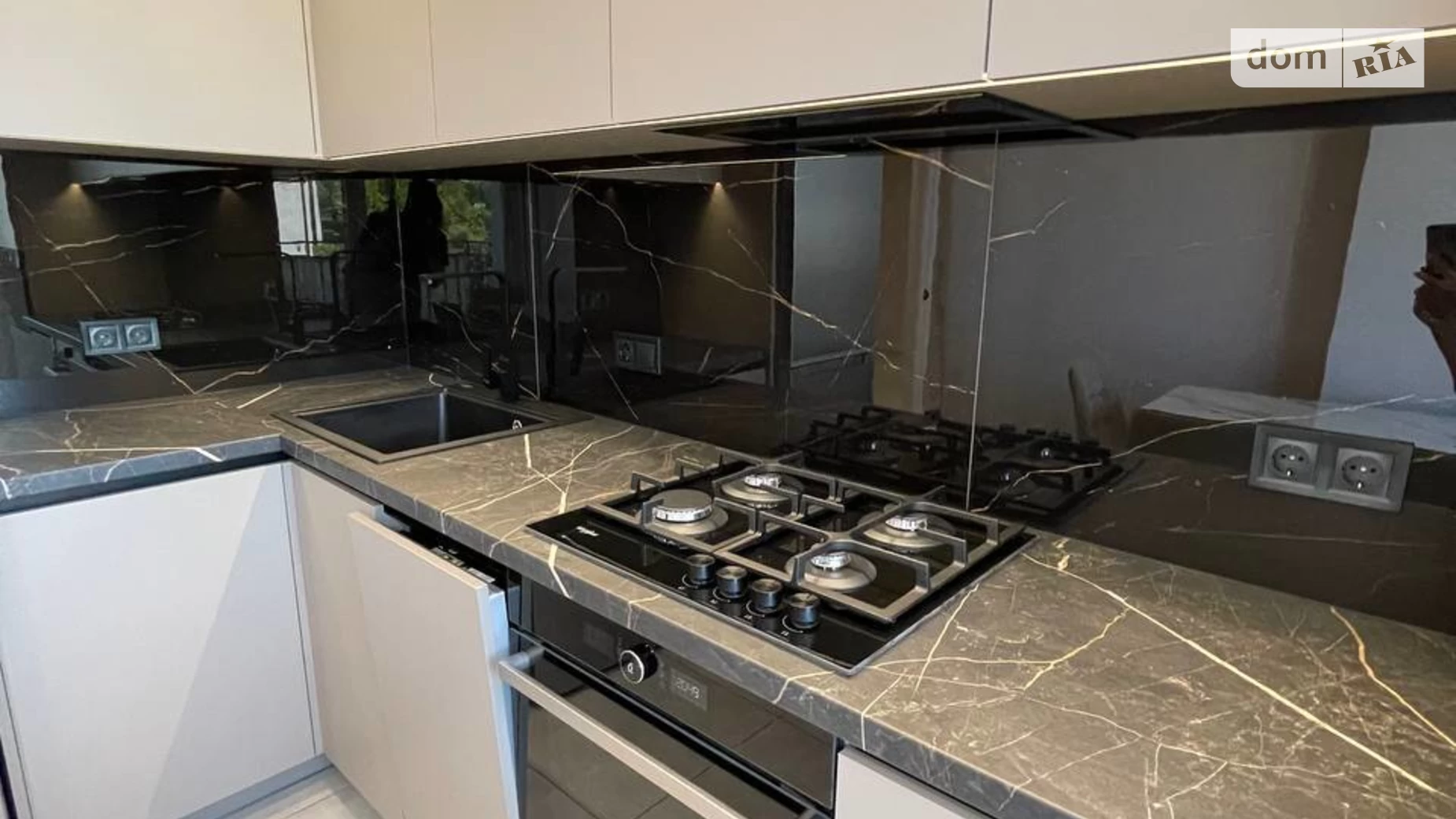 ул. Флотская, 10Б Набережная Ивано-Франковск ЖК IQ House, цена: 90000 $ - фото 3