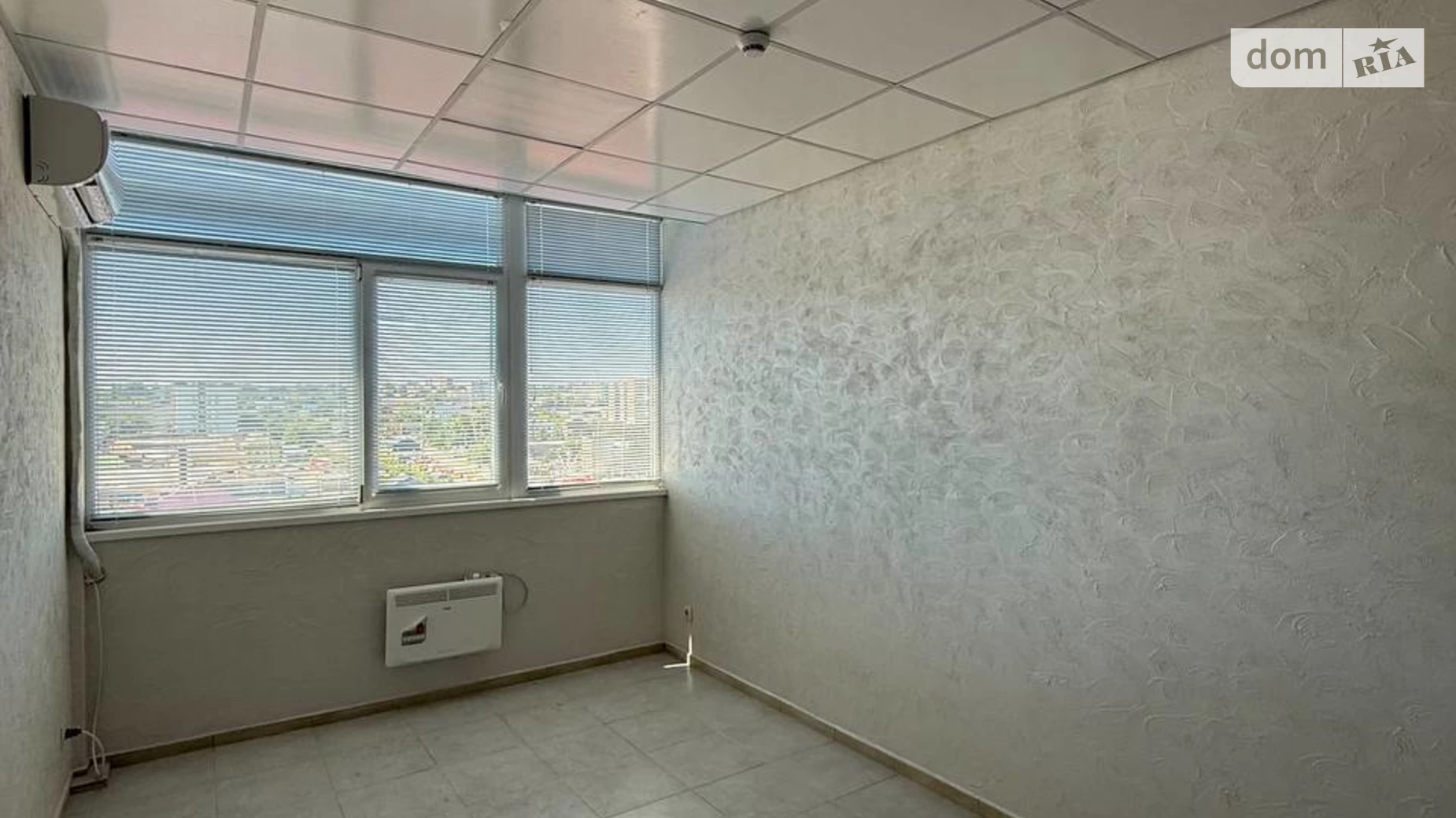 Здається в оренду офіс 14.4 кв. м в бізнес-центрі, цена: 4000 грн - фото 2