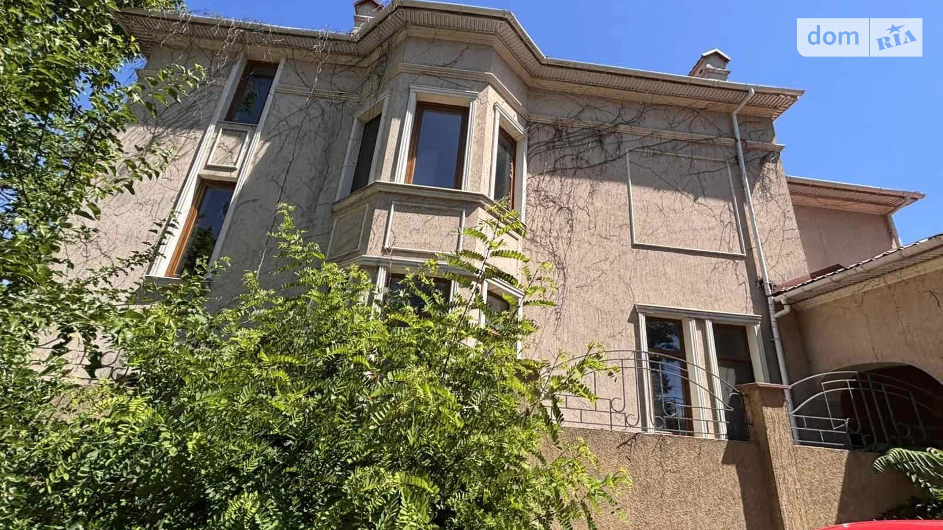 Продается дом на 2 этажа 1000 кв. м с мансардой, цена: 500000 $ - фото 2