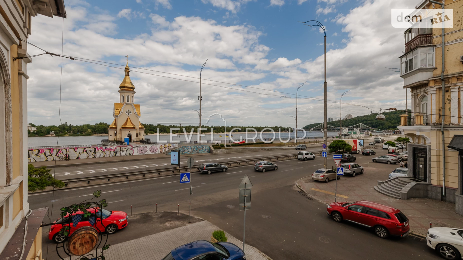 Продается офис 1066 кв. м в бизнес-центре, цена: 5900000 $ - фото 2