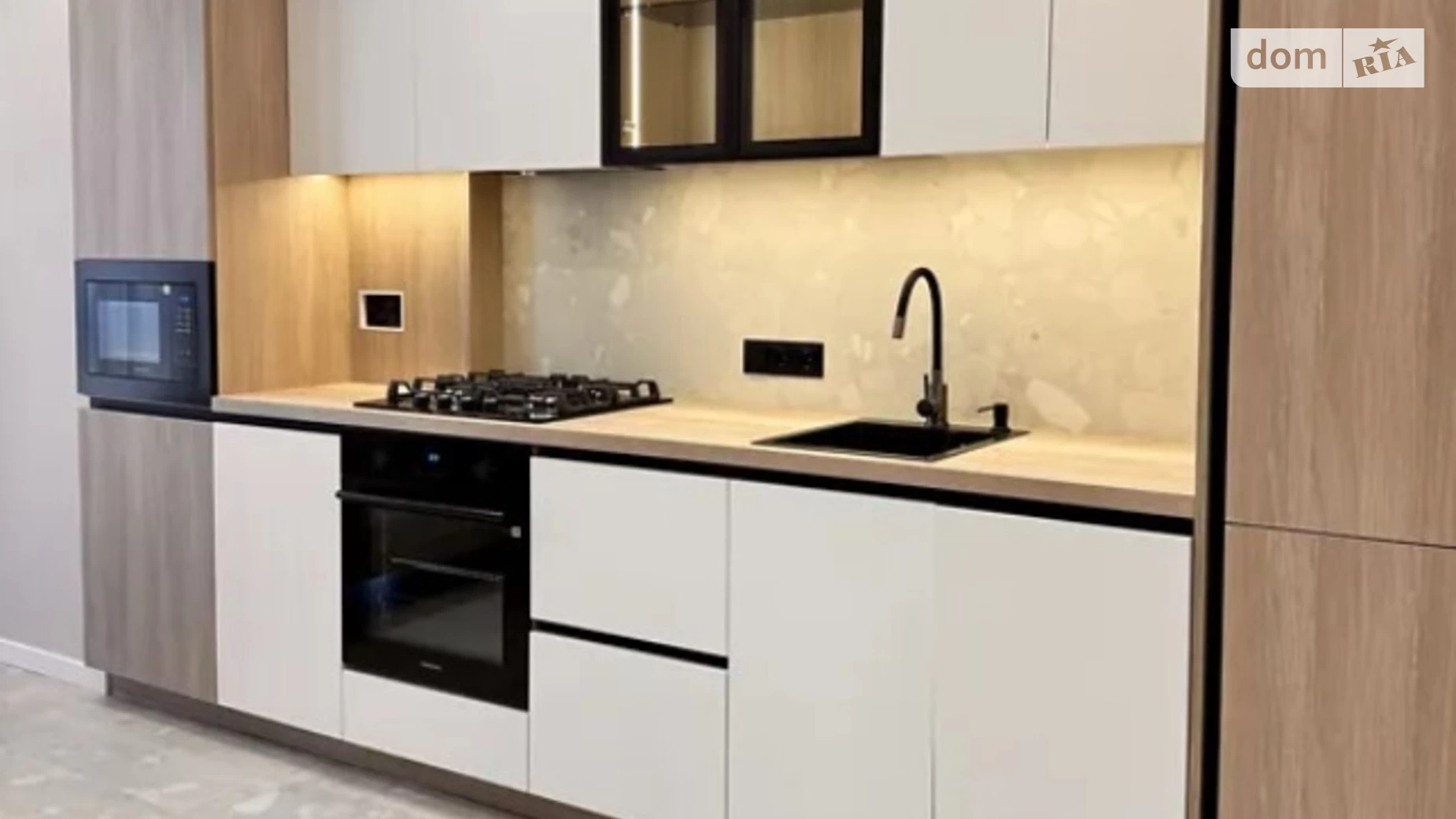 Продается 1-комнатная квартира 44 кв. м в Виннице, ул. Праведников мира(Максимовича), 21Г - фото 2