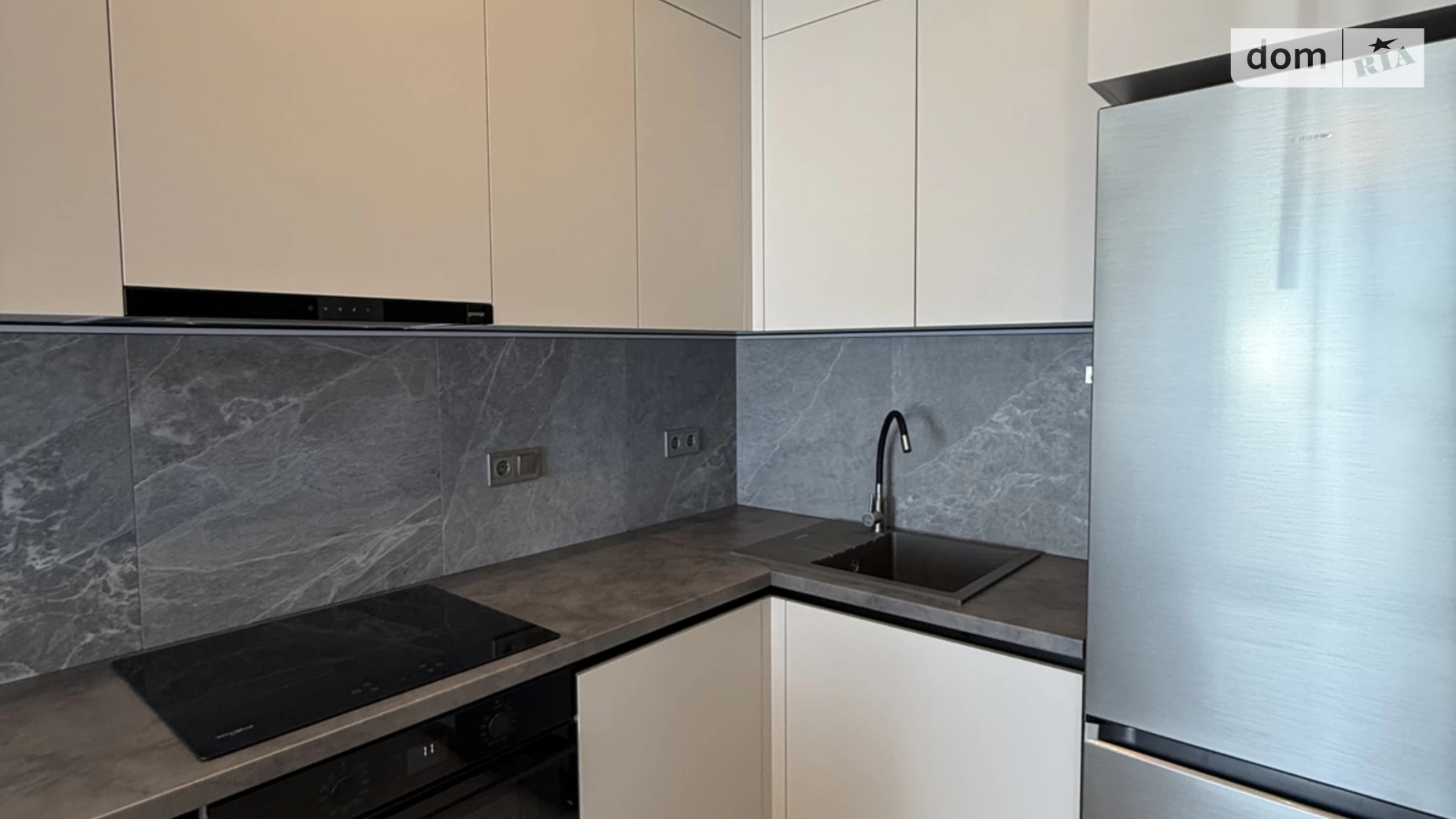 Продается 1-комнатная квартира 43 кв. м в Одессе, пер. Кордонный, 2/2 - фото 4