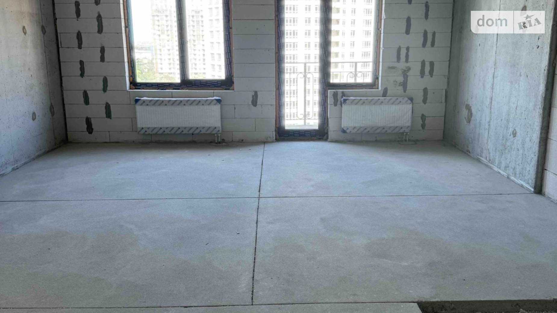 Продается 1-комнатная квартира 43 кв. м в Одессе, ул. Генуэзская, 1/1 - фото 2