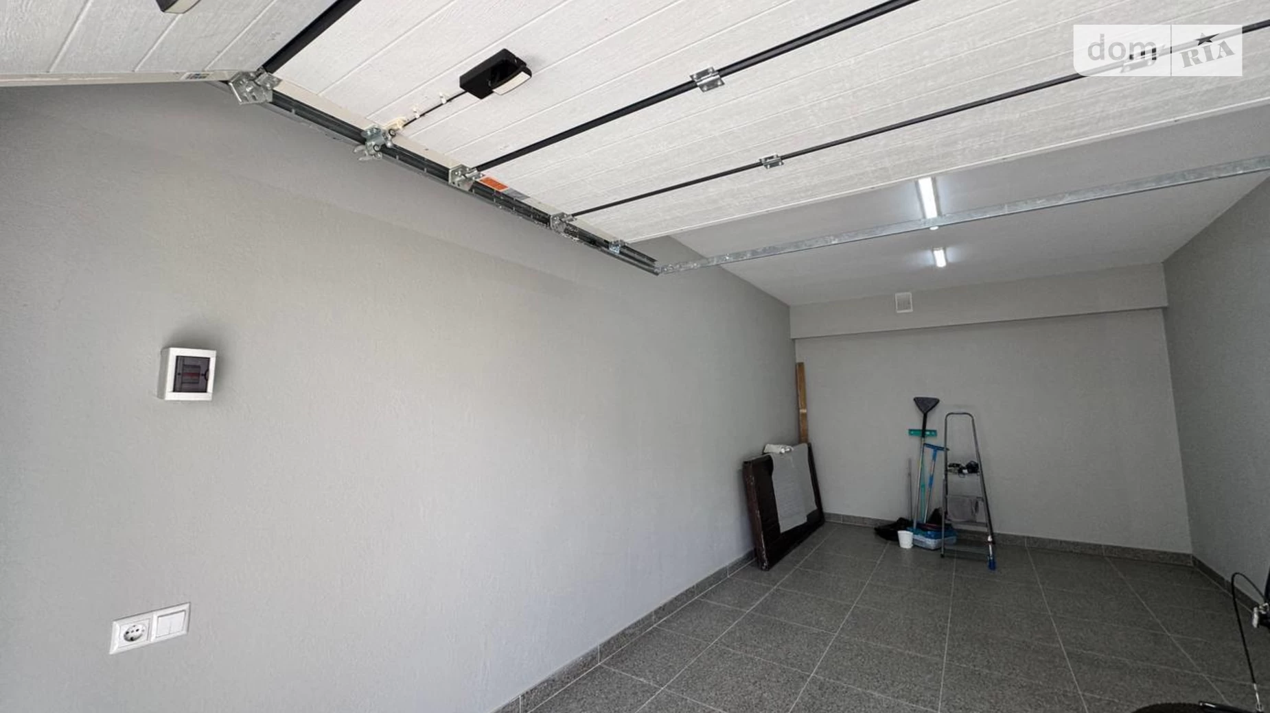 Продається окремий гараж під легкове авто на 23.9 кв. м, цена: 28000 $ - фото 2