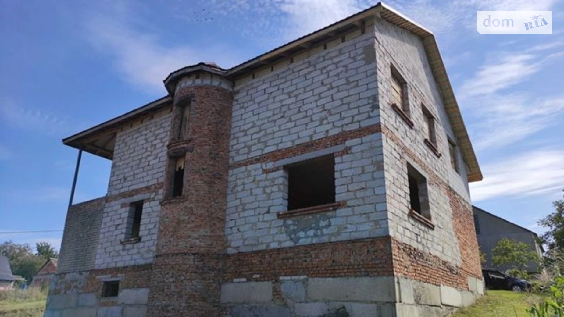 Продается дом на 3 этажа 370 кв. м с мебелью, цена: 35000 $ - фото 3