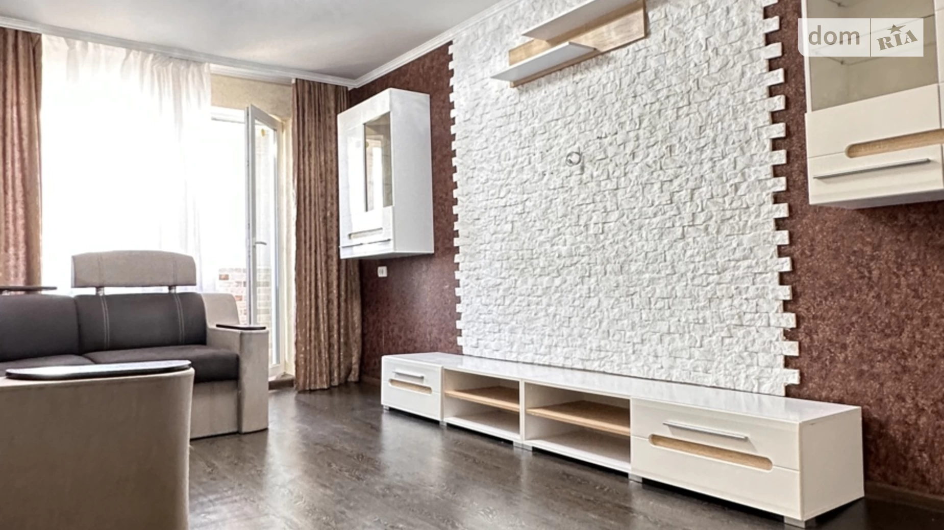 Продается 2-комнатная квартира 48.7 кв. м в Днепре, мас. Тополь-3 - фото 2