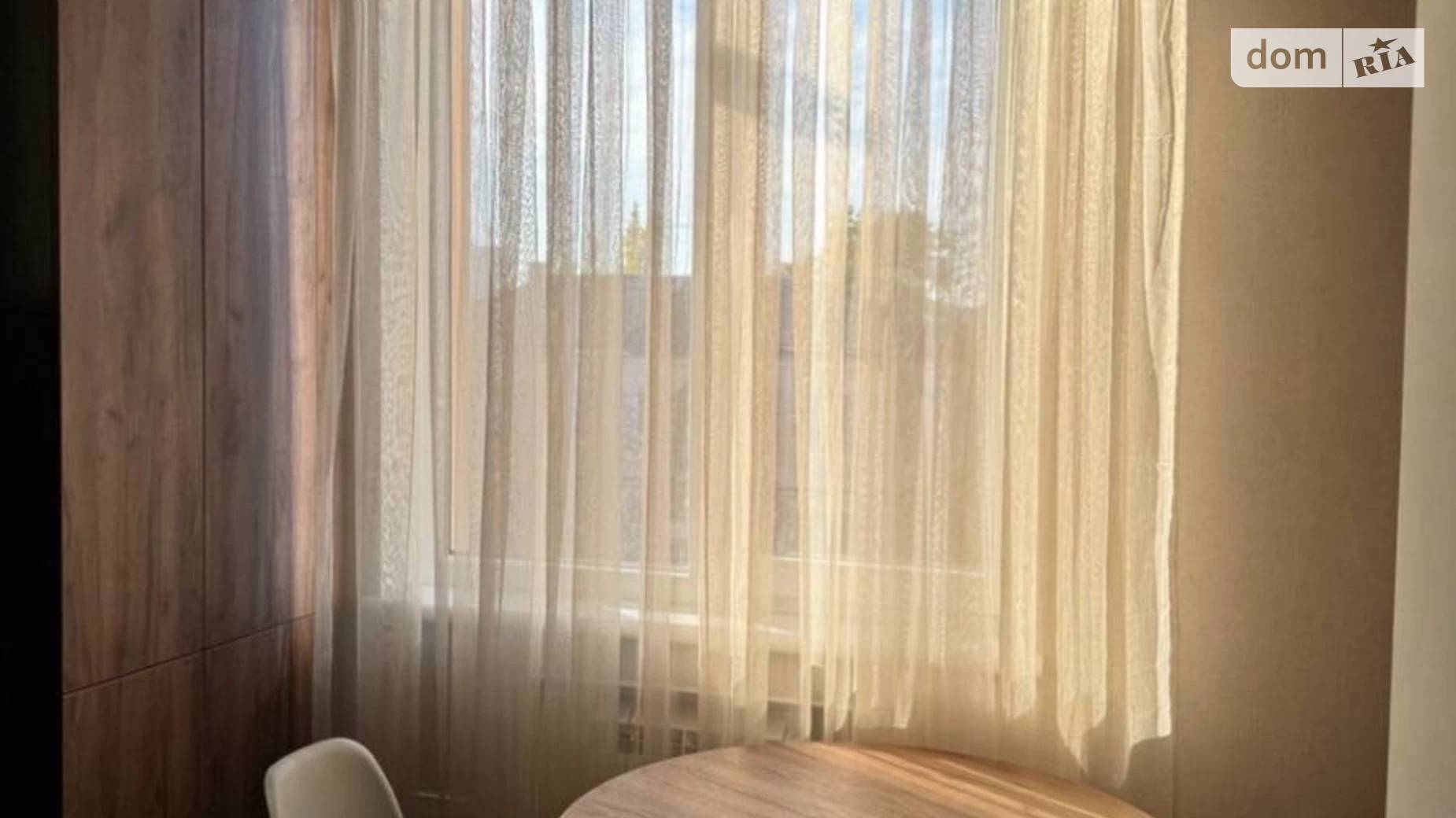 Продається 2-кімнатна квартира 64.9 кв. м у Одесі, вул. Новосельського - фото 2