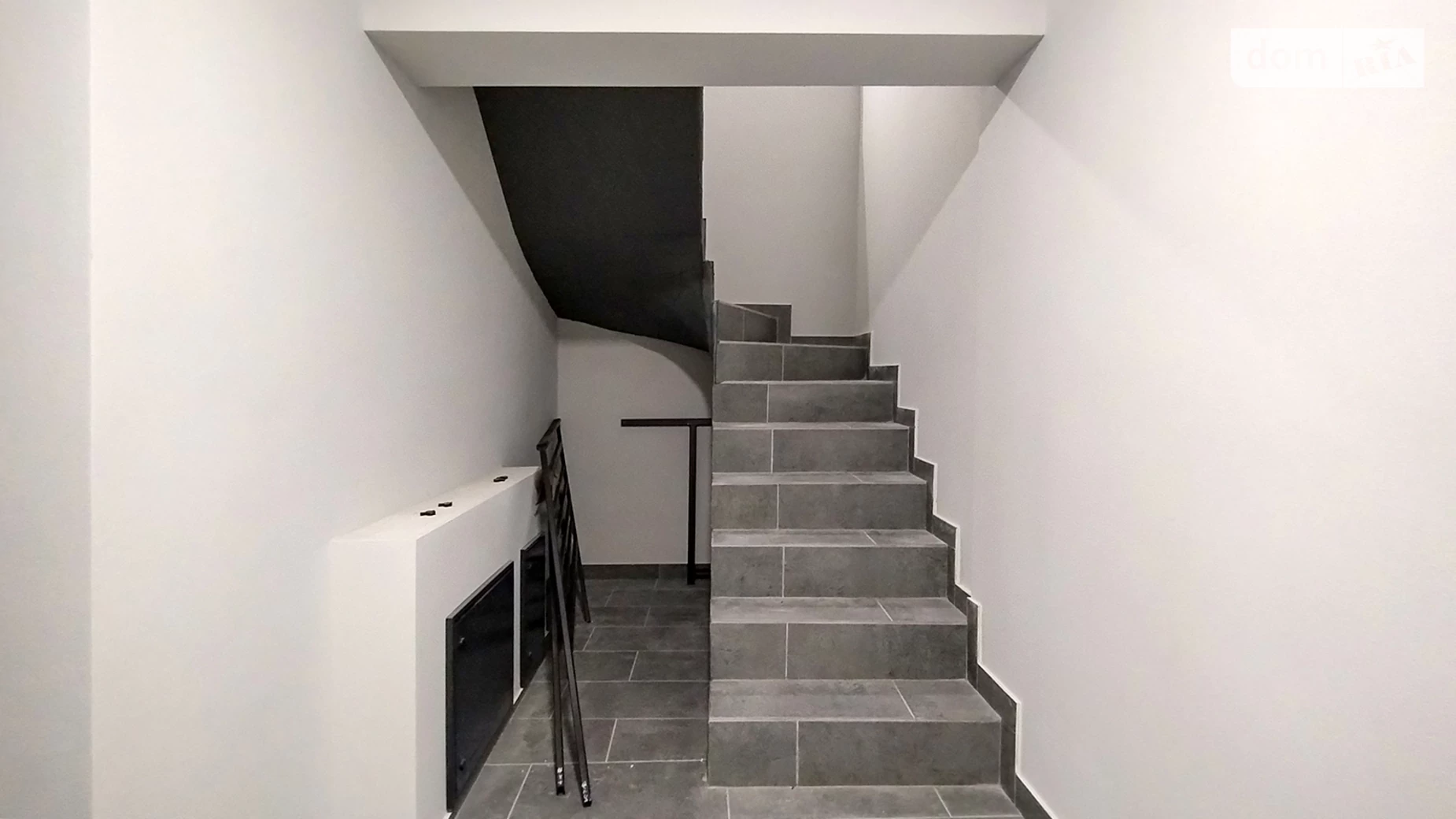 Продается 2-комнатная квартира 69.6 кв. м в Зазимье, ул. Киевская, 10К - фото 3