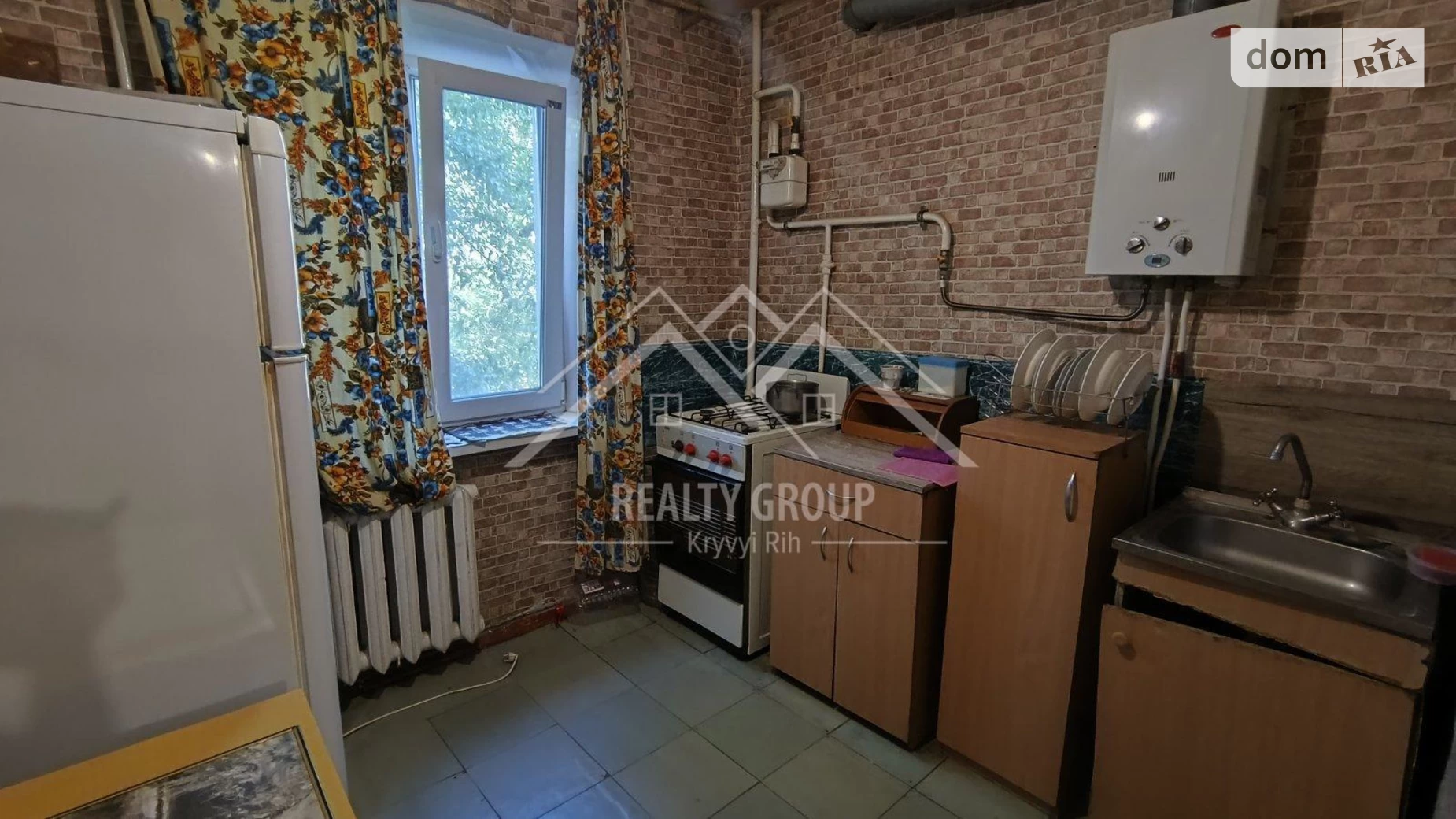 Продается 2-комнатная квартира 43.5 кв. м в, цена: 11800 $ - фото 2