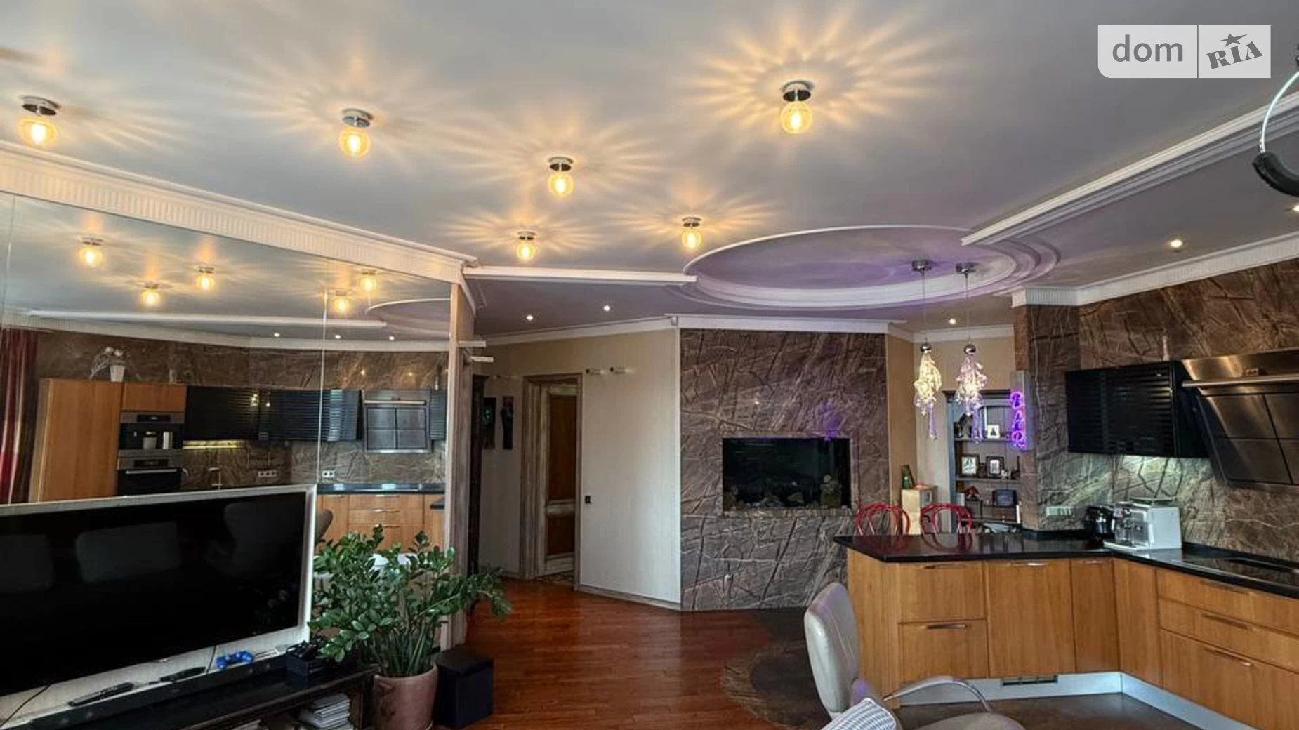 Продается 3-комнатная квартира 127.1 кв. м в Киеве, ул. Почайнинская, 70 - фото 5