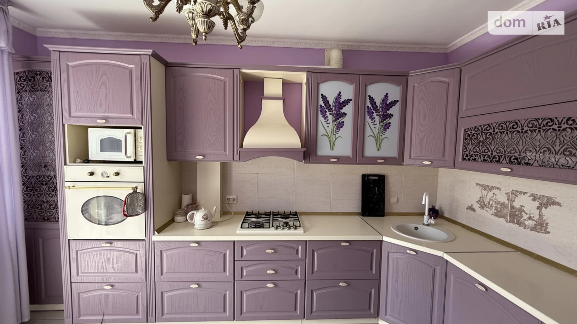 Продається 3-кімнатна квартира 99.5 кв. м у Ужгороді, вул. О. Хіри - фото 2