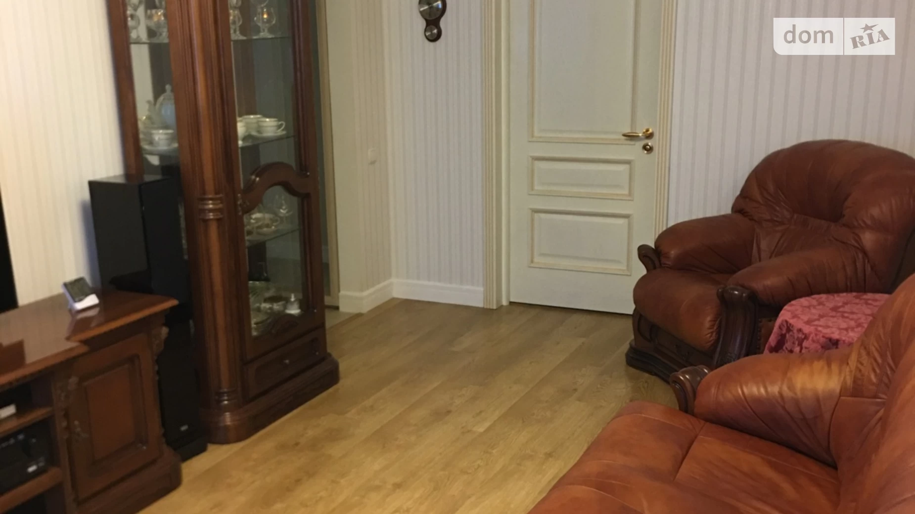 Продается 3-комнатная квартира 61 кв. м в Кривом Роге, ул. Мелешкина, 39 - фото 2