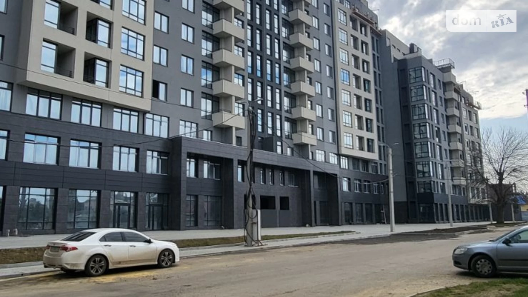 Продается 2-комнатная квартира 75 кв. м в Харькове, ул. Авиационная, 39 - фото 2