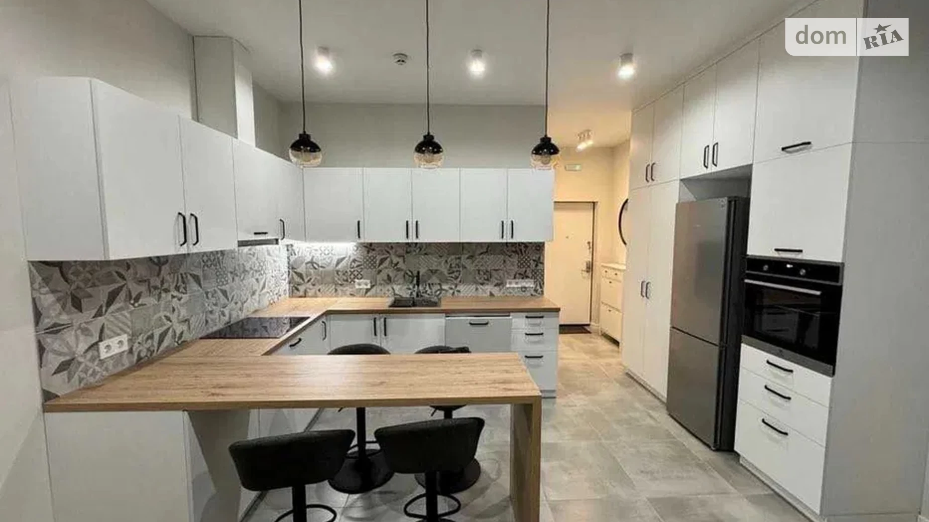 Продается 1-комнатная квартира 71 кв. м в Киеве, ул. Глубочицкая, 73 - фото 4