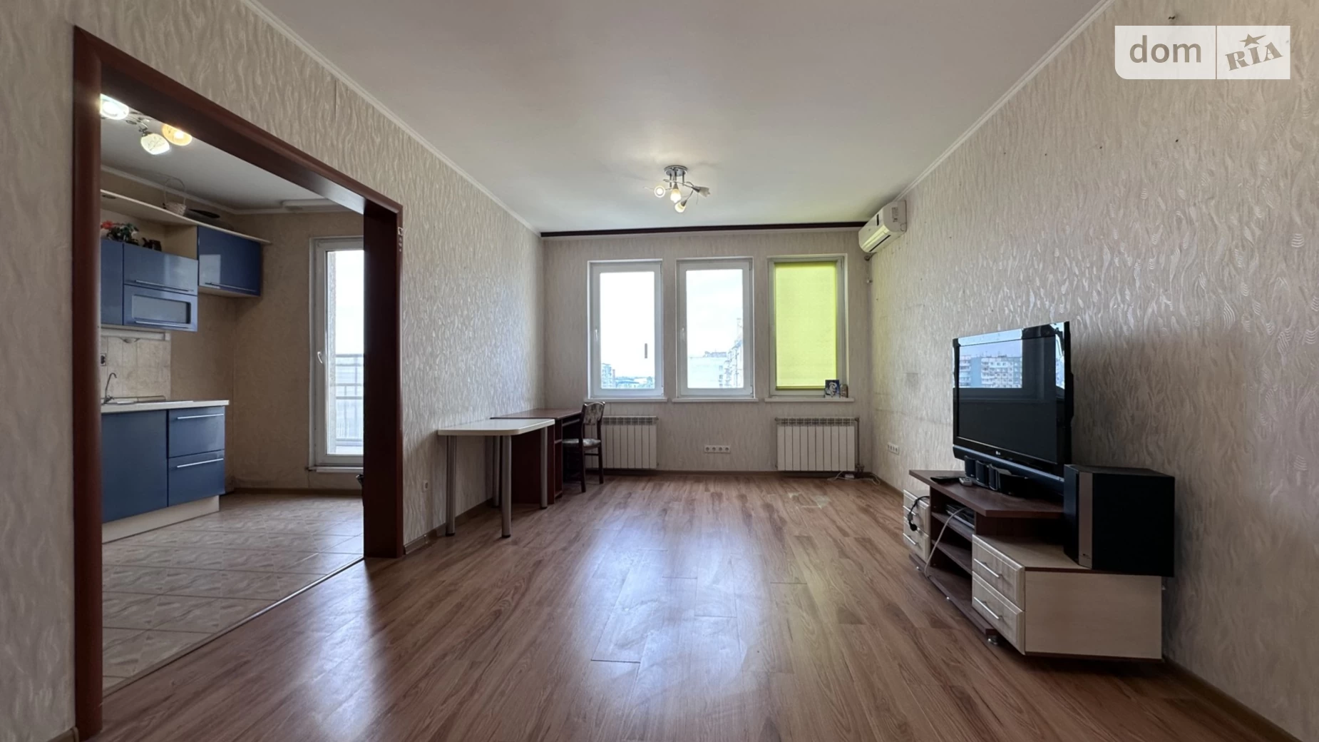 Продается 3-комнатная квартира 90 кв. м в Слобожанском, ул. Слобожанская(8-го Марта), 9А - фото 2