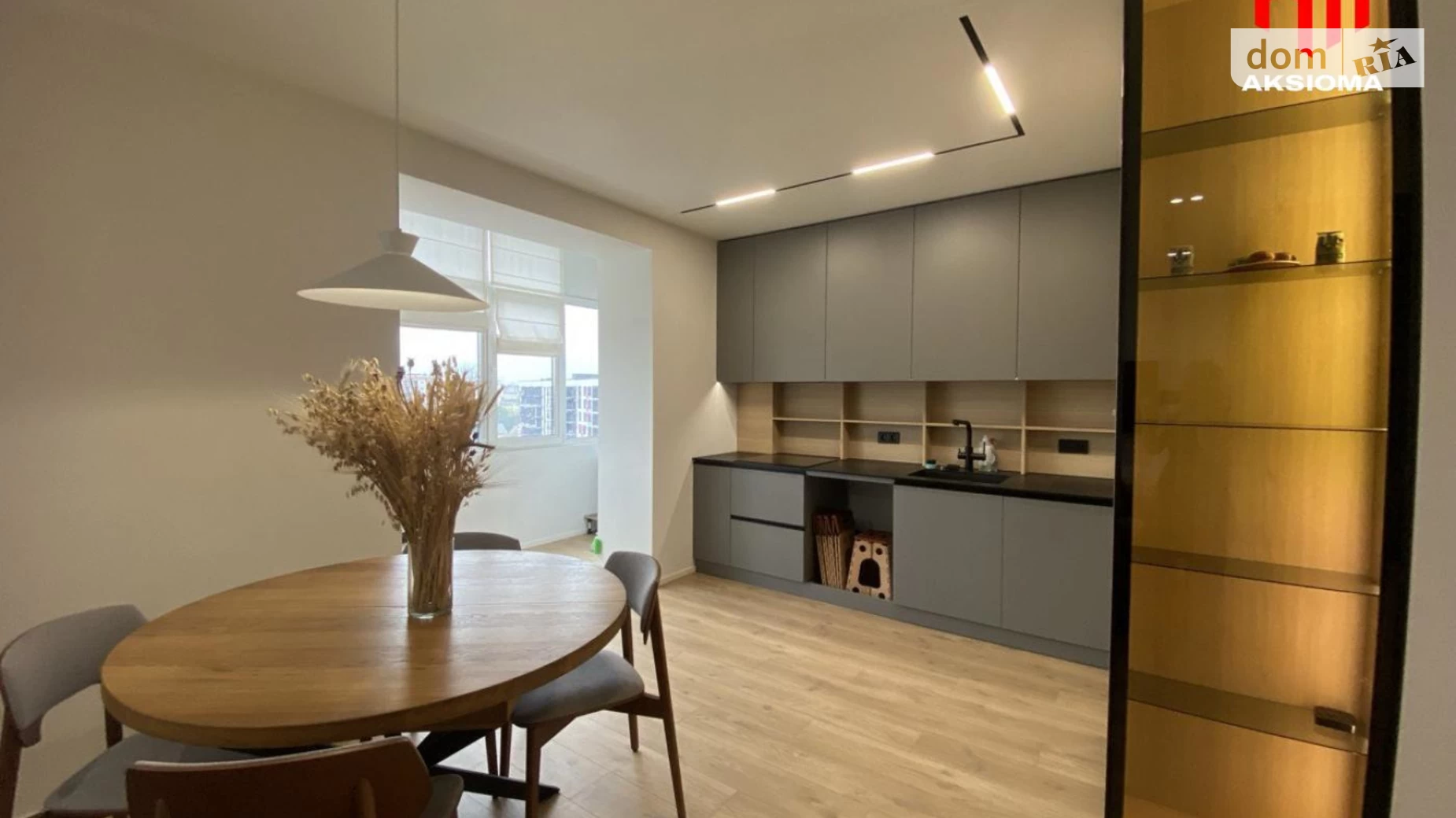 Продается 3-комнатная квартира 110 кв. м в Ивано-Франковске, ул. Макогона - фото 3