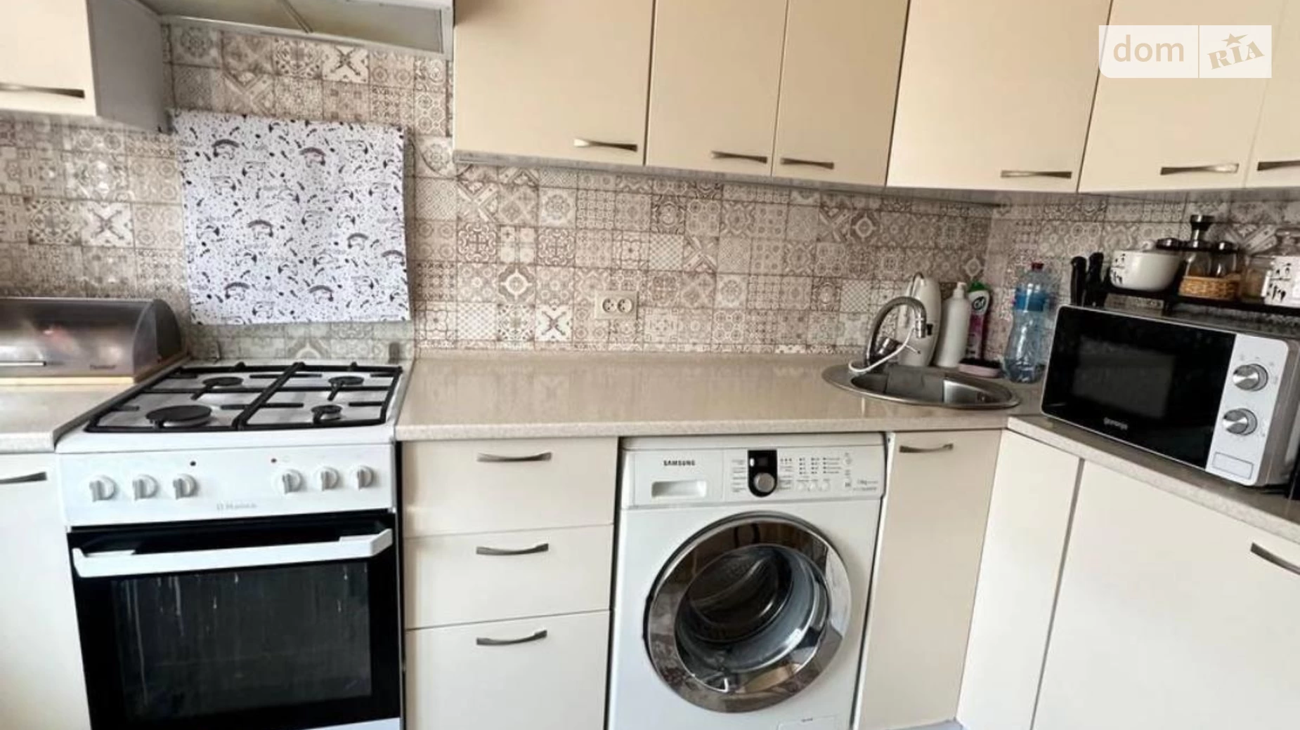 Продається 3-кімнатна квартира 50 кв. м у Києві, вул. Березнева, 7 - фото 2