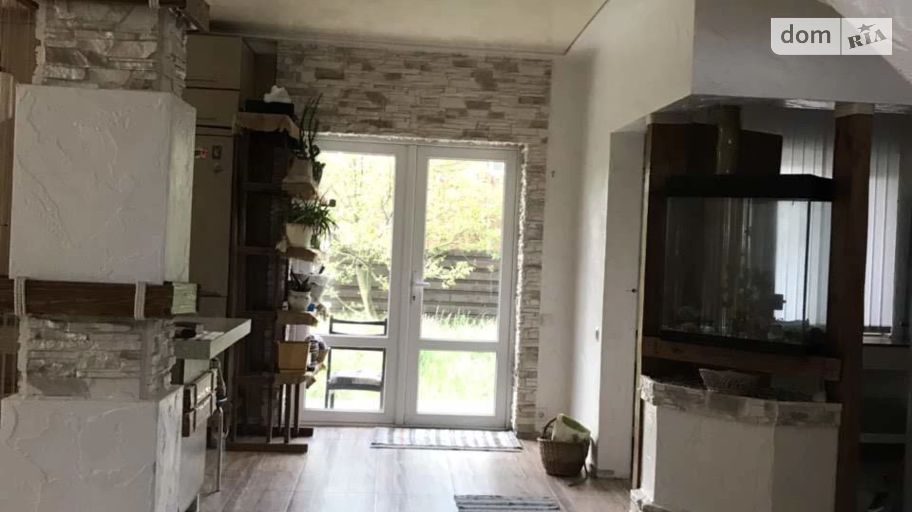 Сдается в аренду дом на 2 этажа 220 кв. м с гаражом, цена: 1000 $ - фото 2